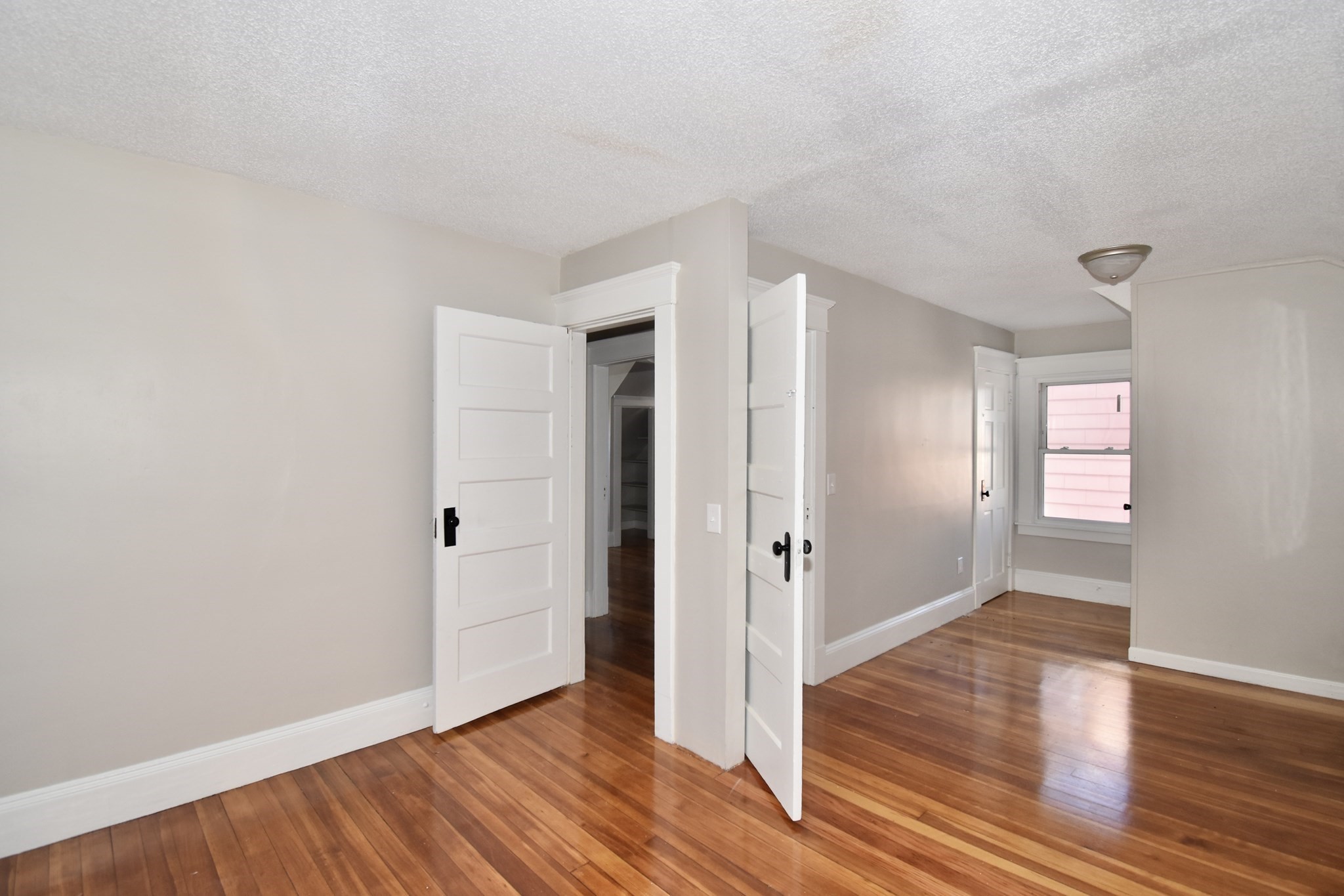 34 Castle St, Springfield, MA 01118 - Image 22