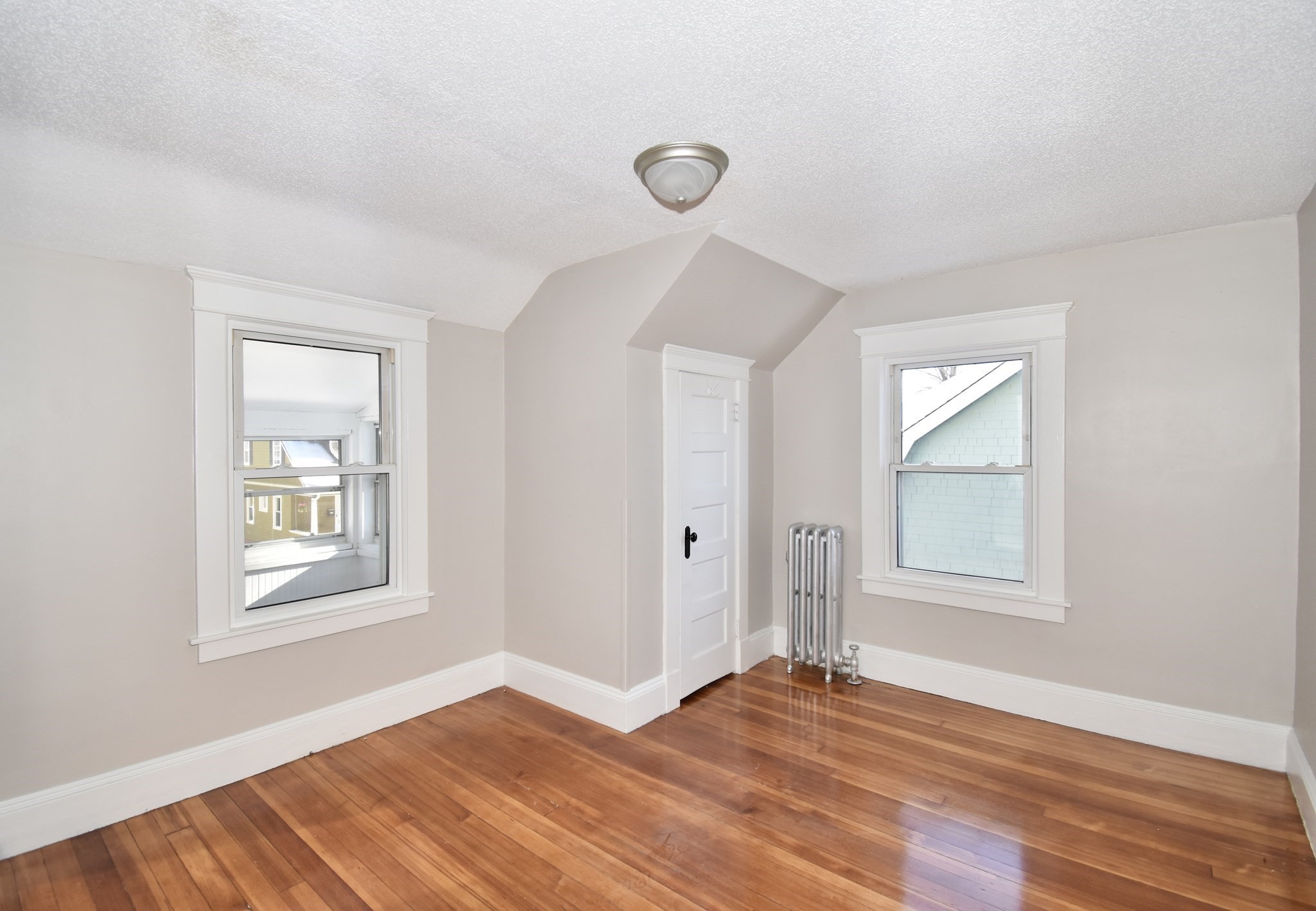 34 Castle St, Springfield, MA 01118 - Image 23