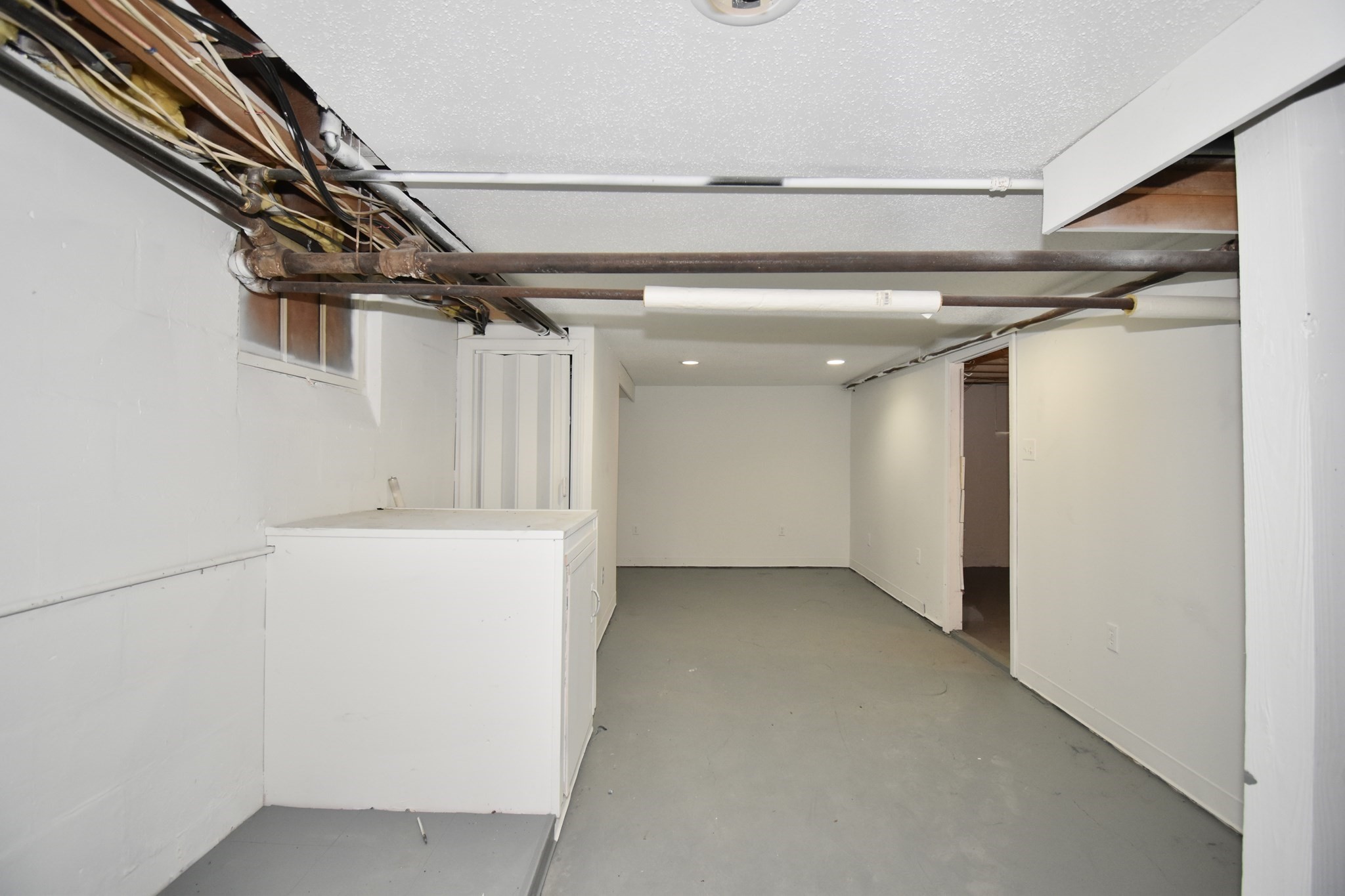 34 Castle St, Springfield, MA 01118 - Image 26