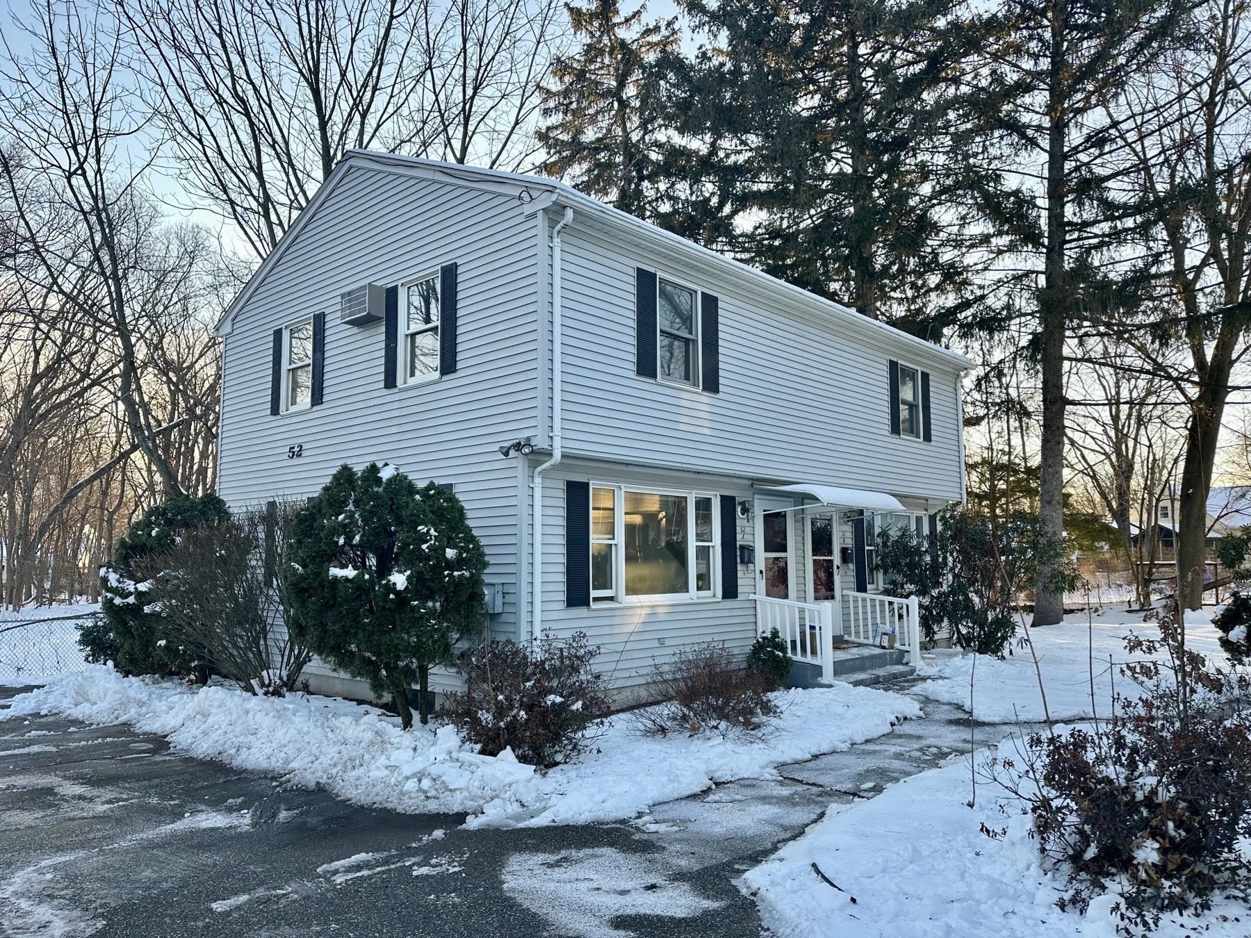 52 Price St, Springfield, MA 01104 - Image 2