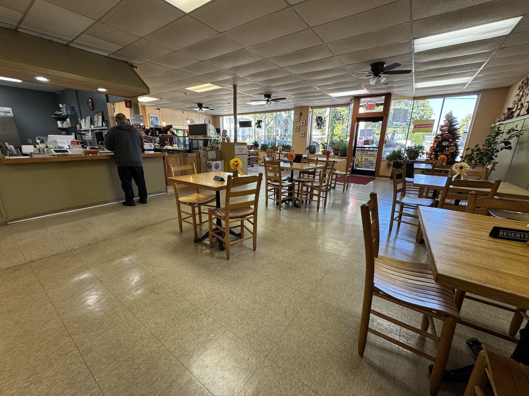 548 South St, Holyoke, MA 01040 - Image 9