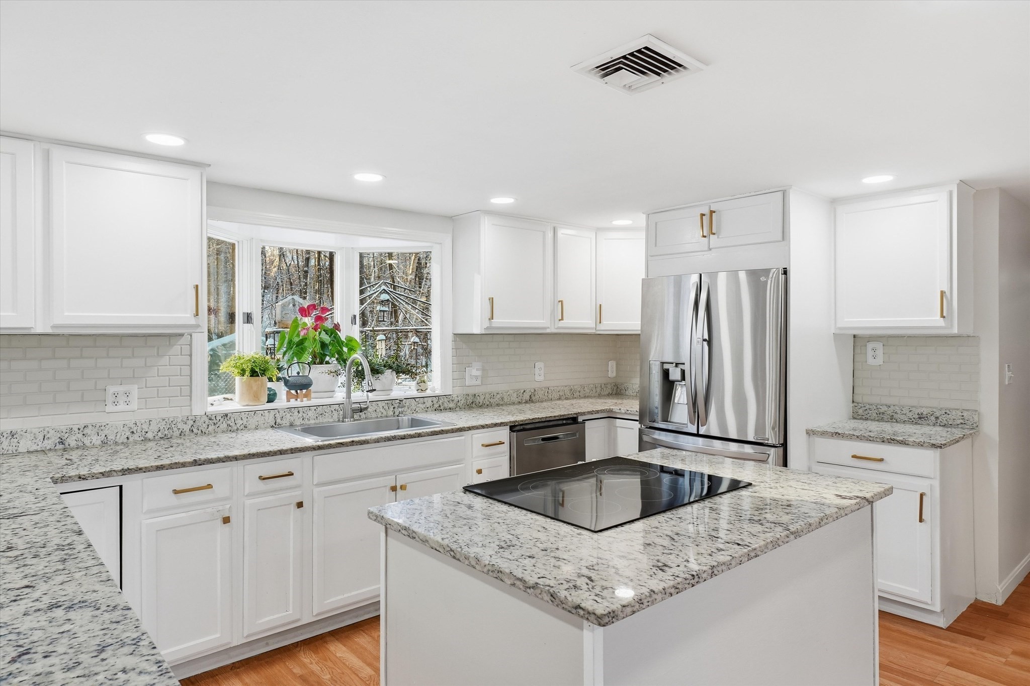 186 Mohawk Trl, Haverhill, MA 01830 - Image 18