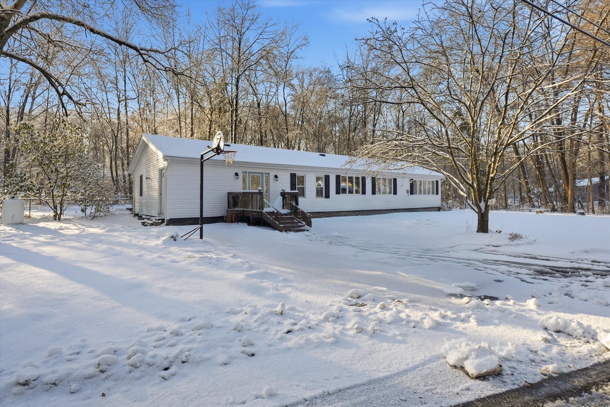 186 Mohawk Trl, Haverhill, MA 01830 - Image 41