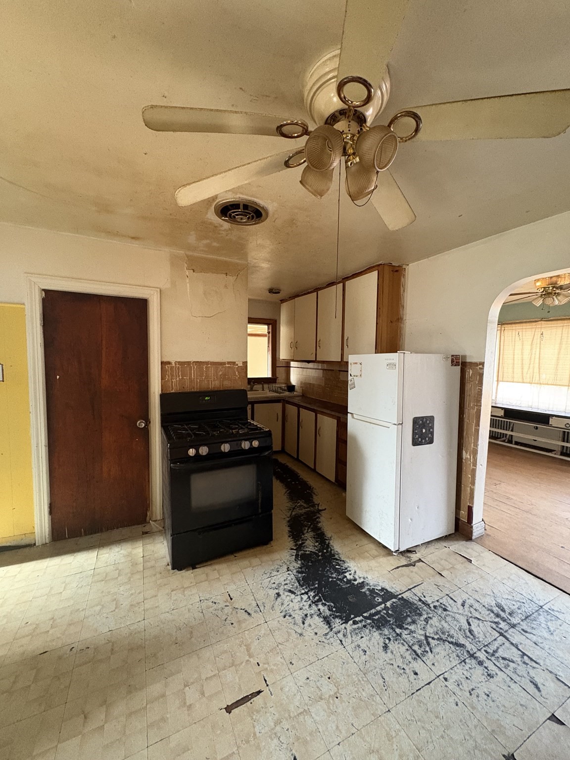 90 West Carpenter, Attleboro, MA 02703 - Image 10