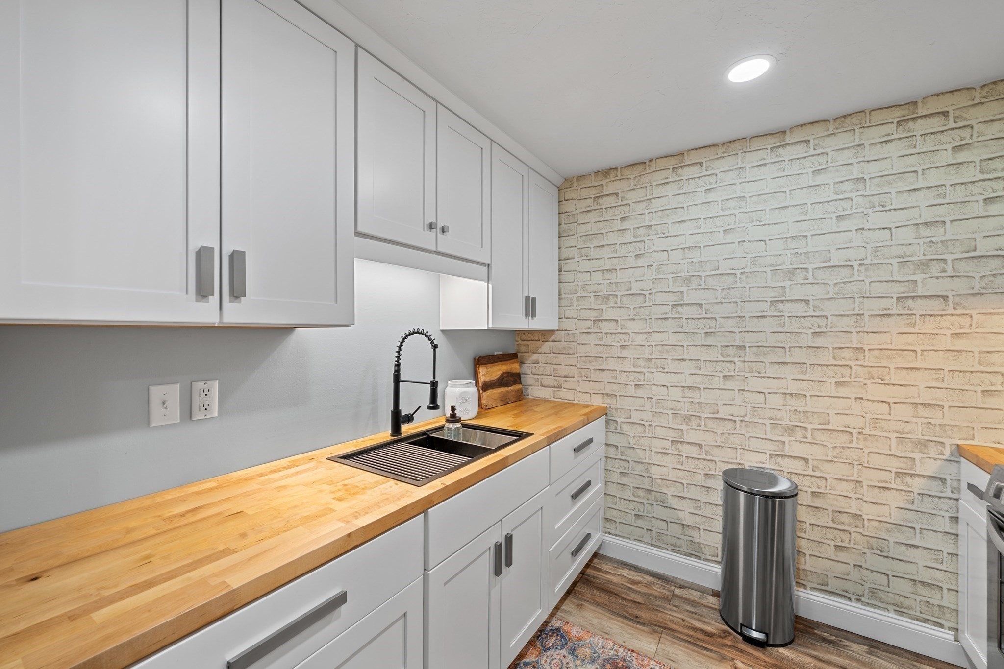 75 Huntoon Memorial Hwy Unit 1-3, Leicester, MA 01524 - Image 4