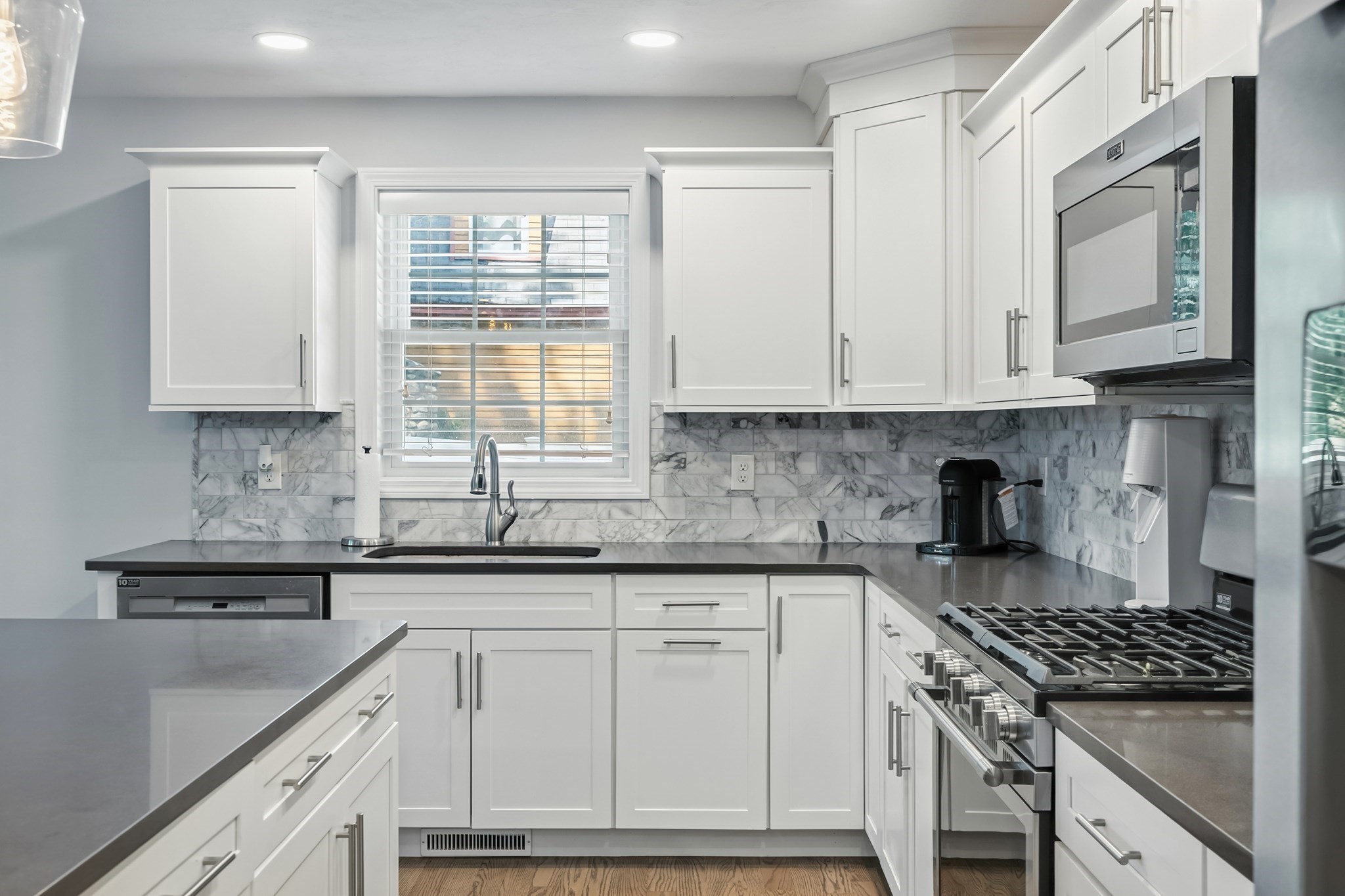 33 Phalanx St, Tyngsborough, MA 01879 - Image 3