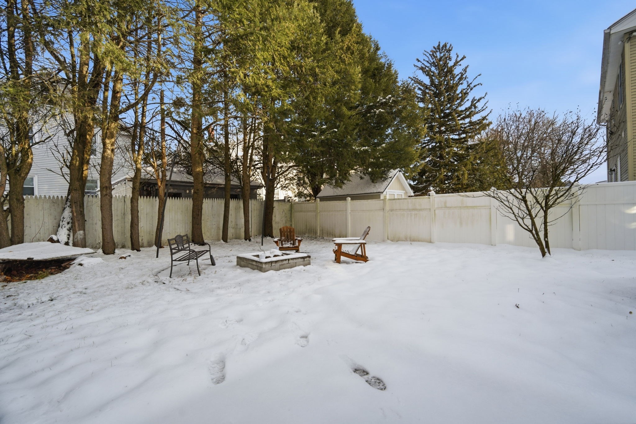 13 Bither St, Springfield, MA 01118 - Image 29