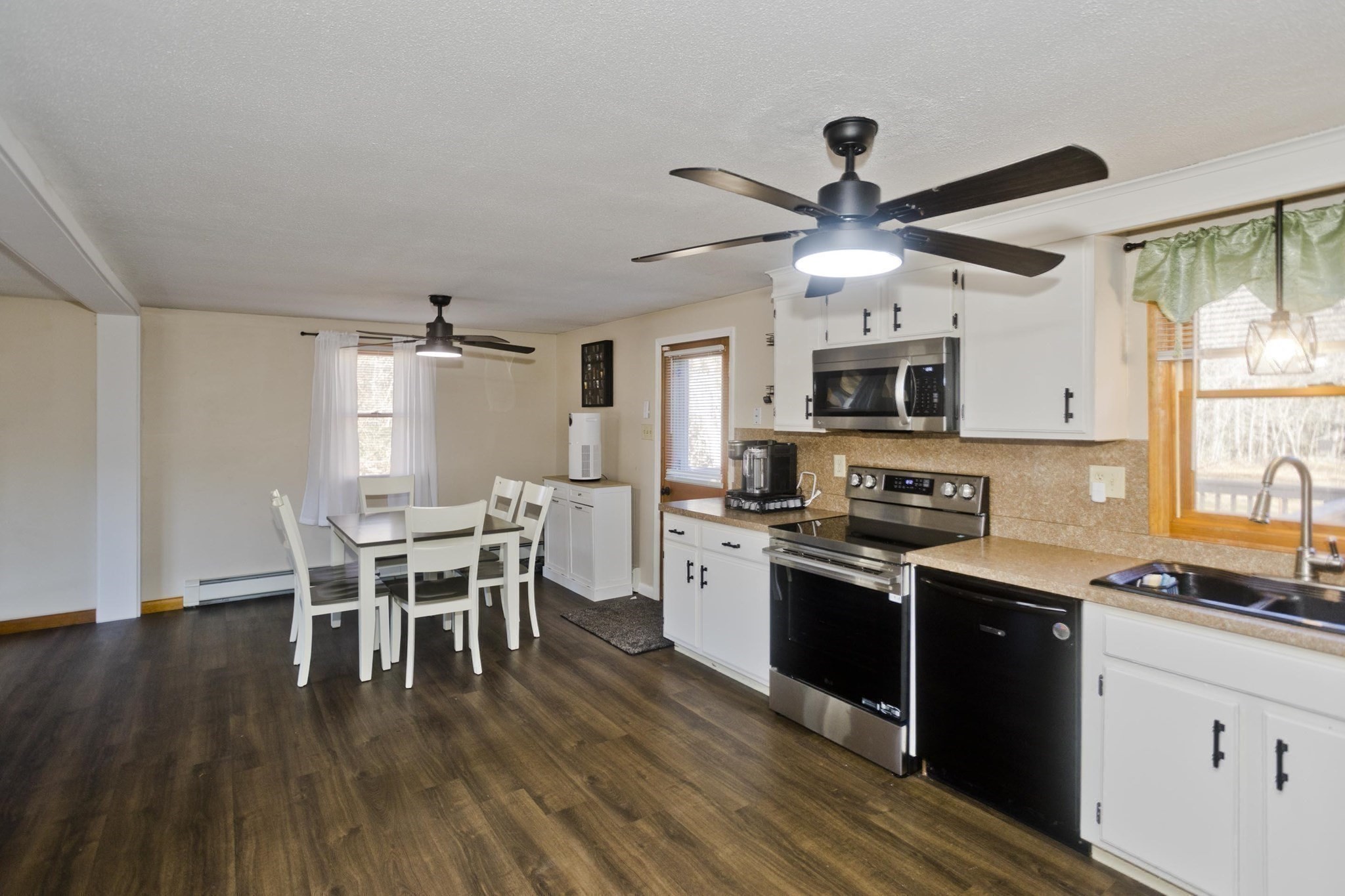 63 N Washington St, Belchertown, MA 01007 - Image 13