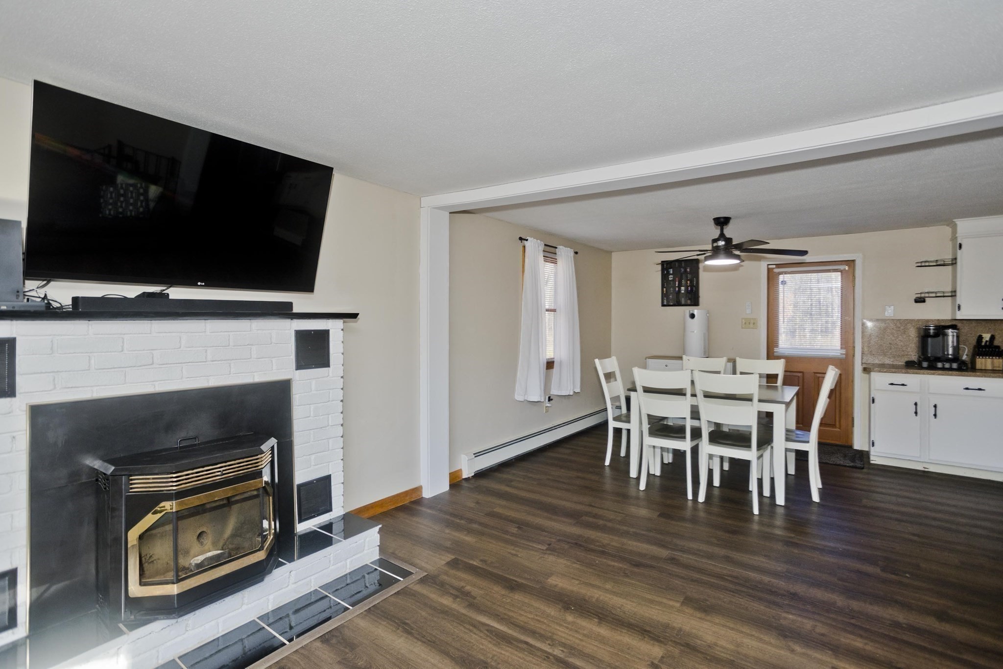 63 N Washington St, Belchertown, MA 01007 - Image 16