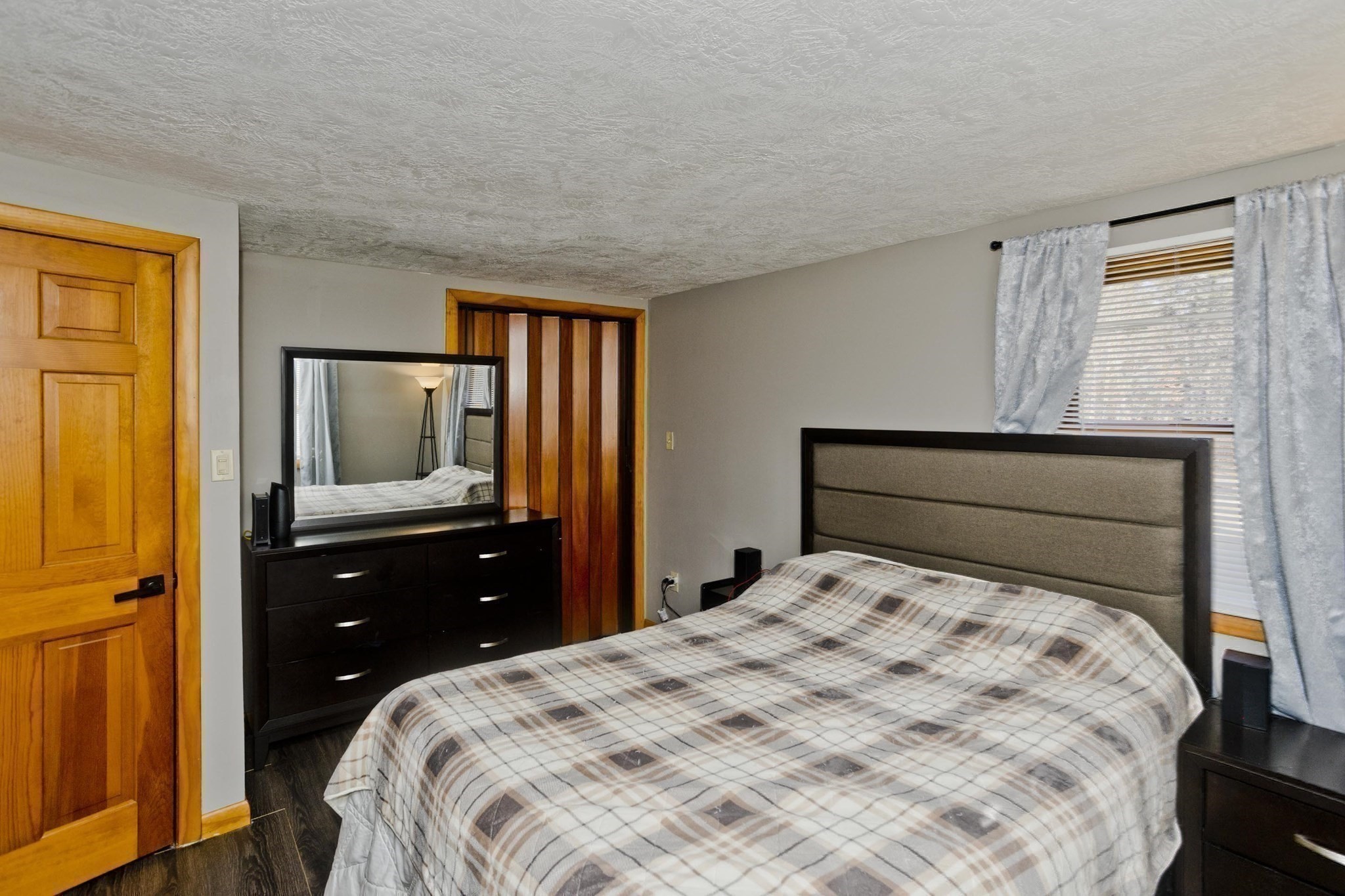 63 N Washington St, Belchertown, MA 01007 - Image 24