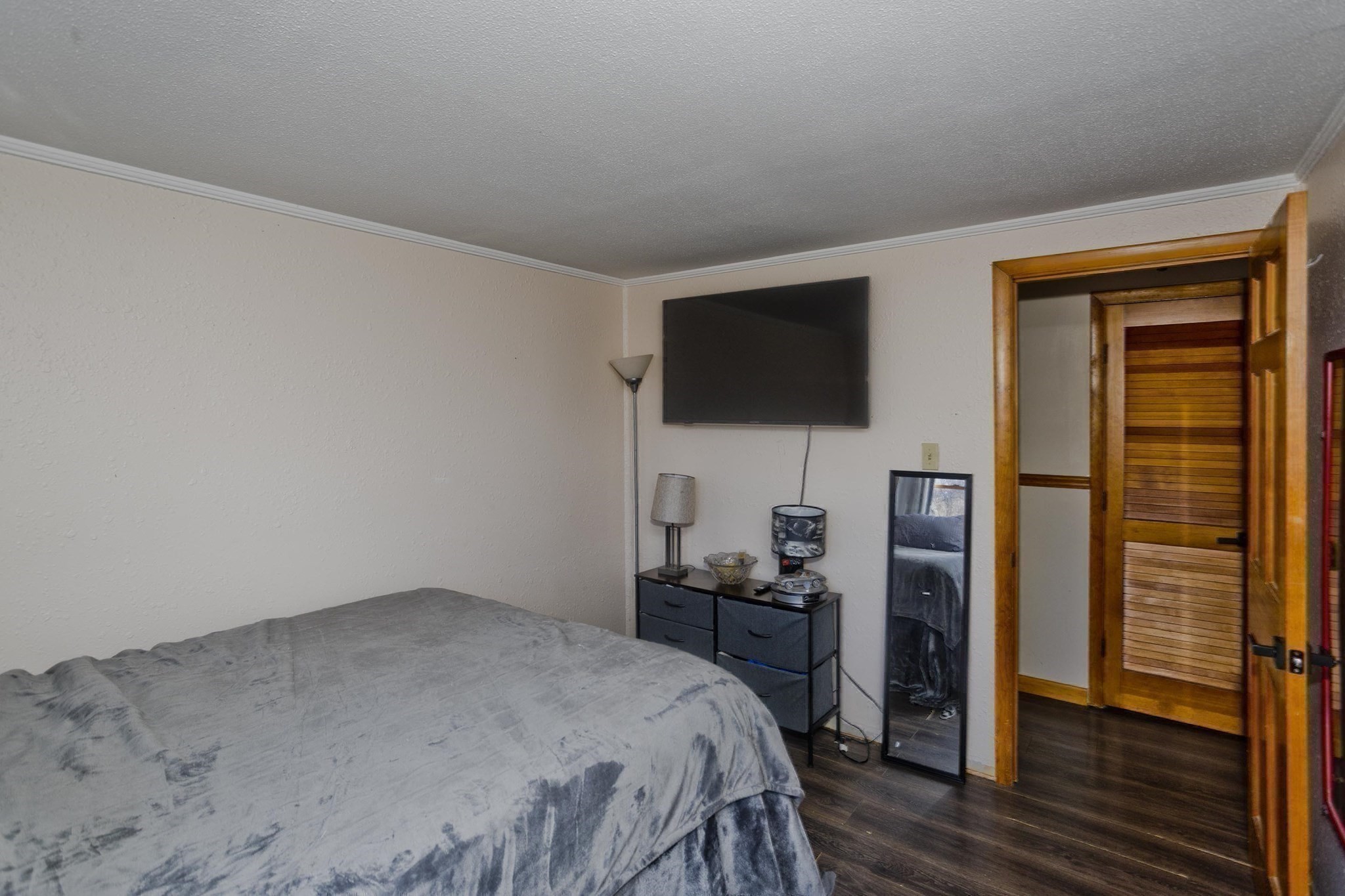 63 N Washington St, Belchertown, MA 01007 - Image 26