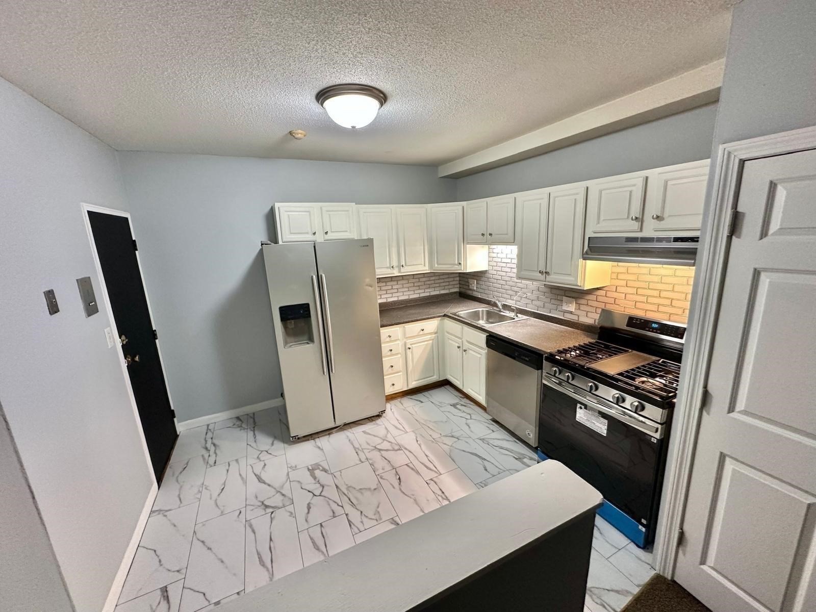 363 Hildreth Unit 11, Lowell, MA 01850 - Image 6