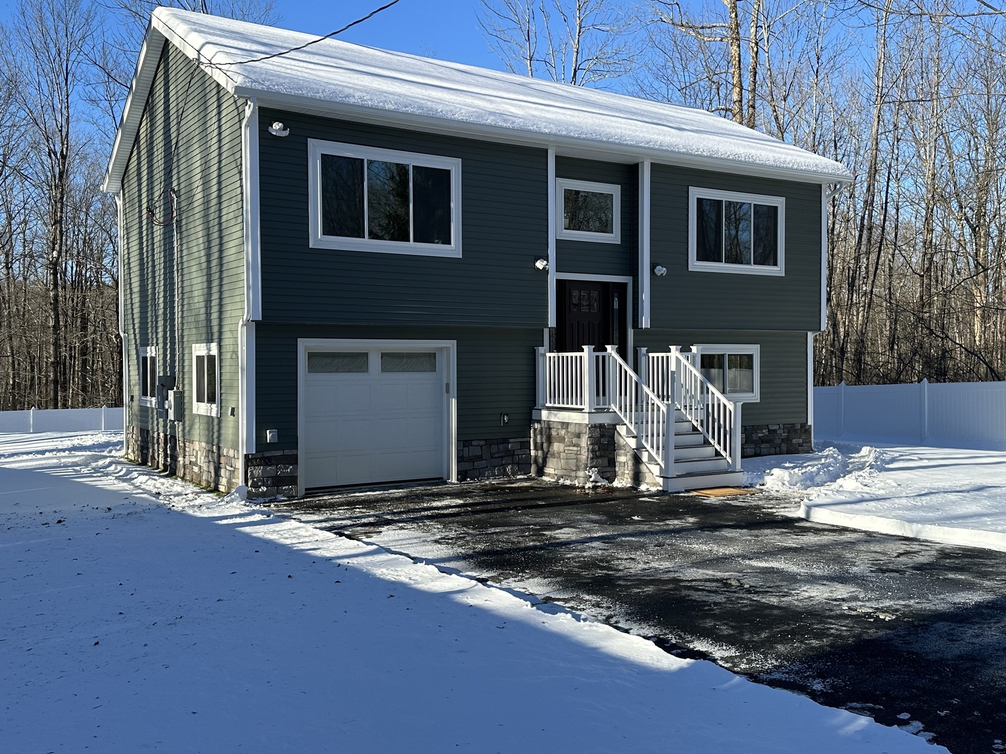 102 Wells Road, Becket, MA 01223 - Image 1