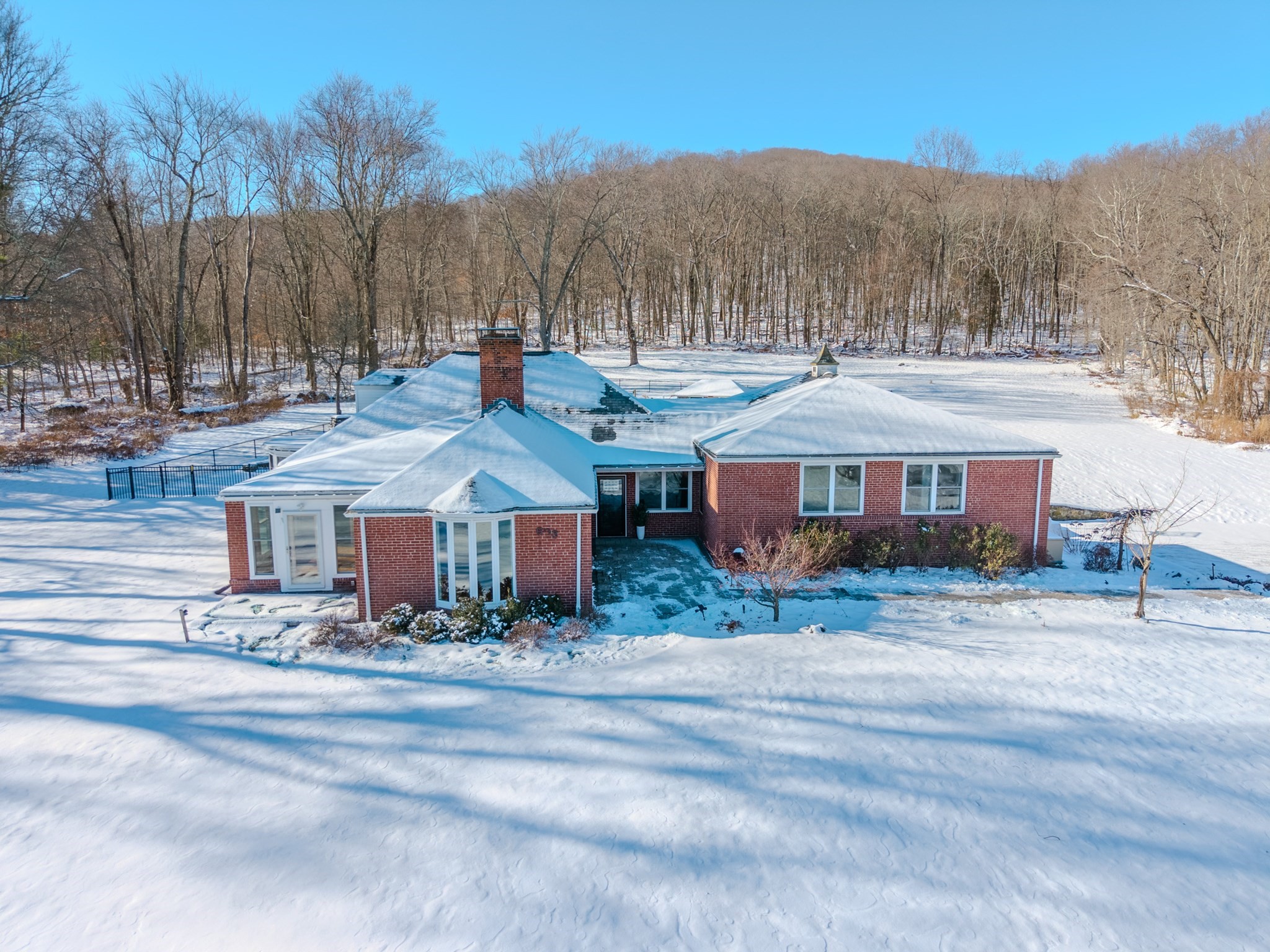 603 Glendale Rd, Wilbraham, MA 01095 - Image 2