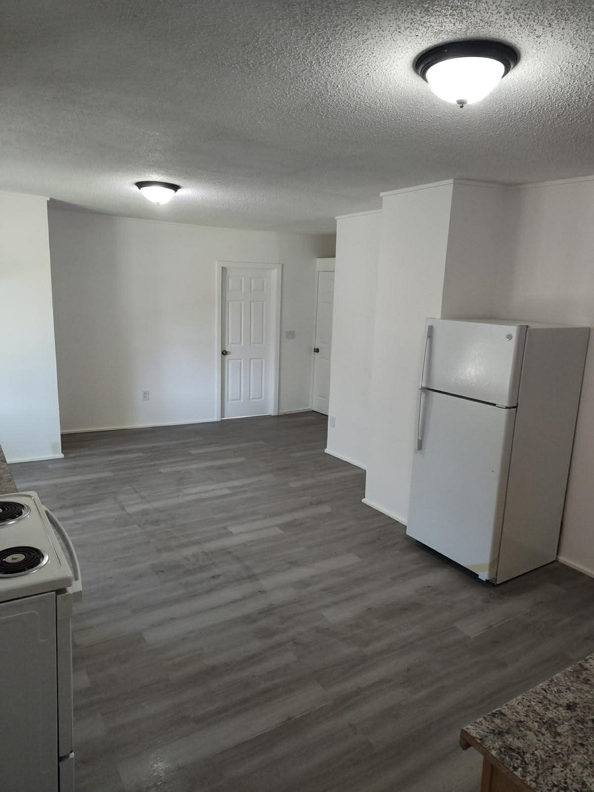 17 Wallace Pl, Pittsfield, MA 01201 - Image 7