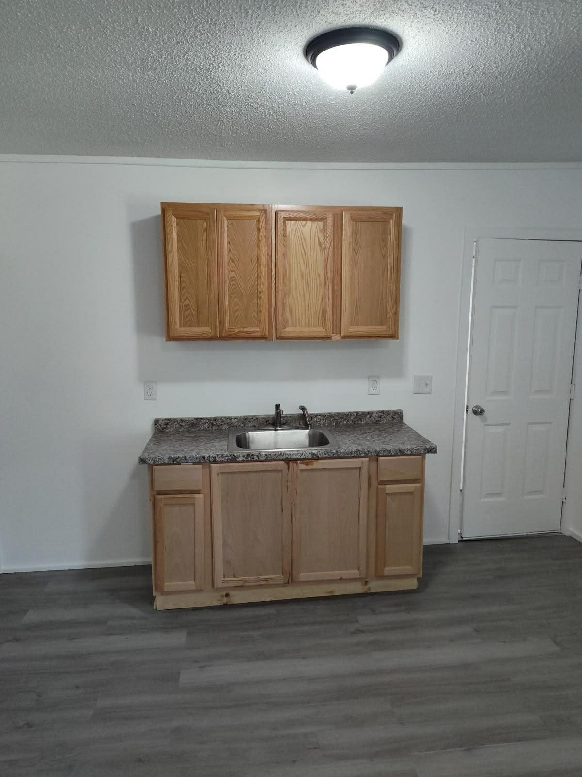 17 Wallace Pl, Pittsfield, MA 01201 - Image 8