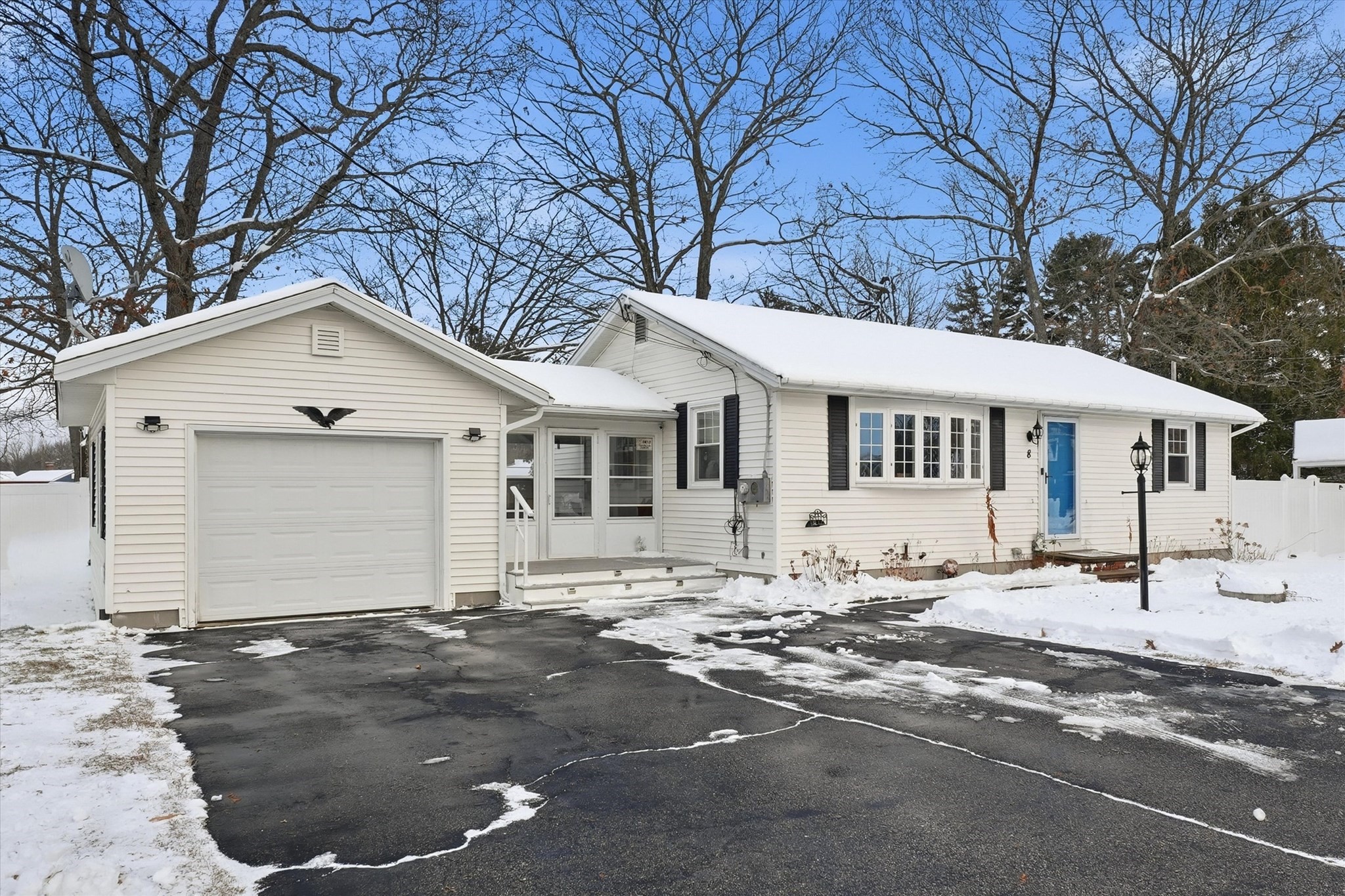 8 Crest Drive, Somersworth, NH 03878 - Image 1