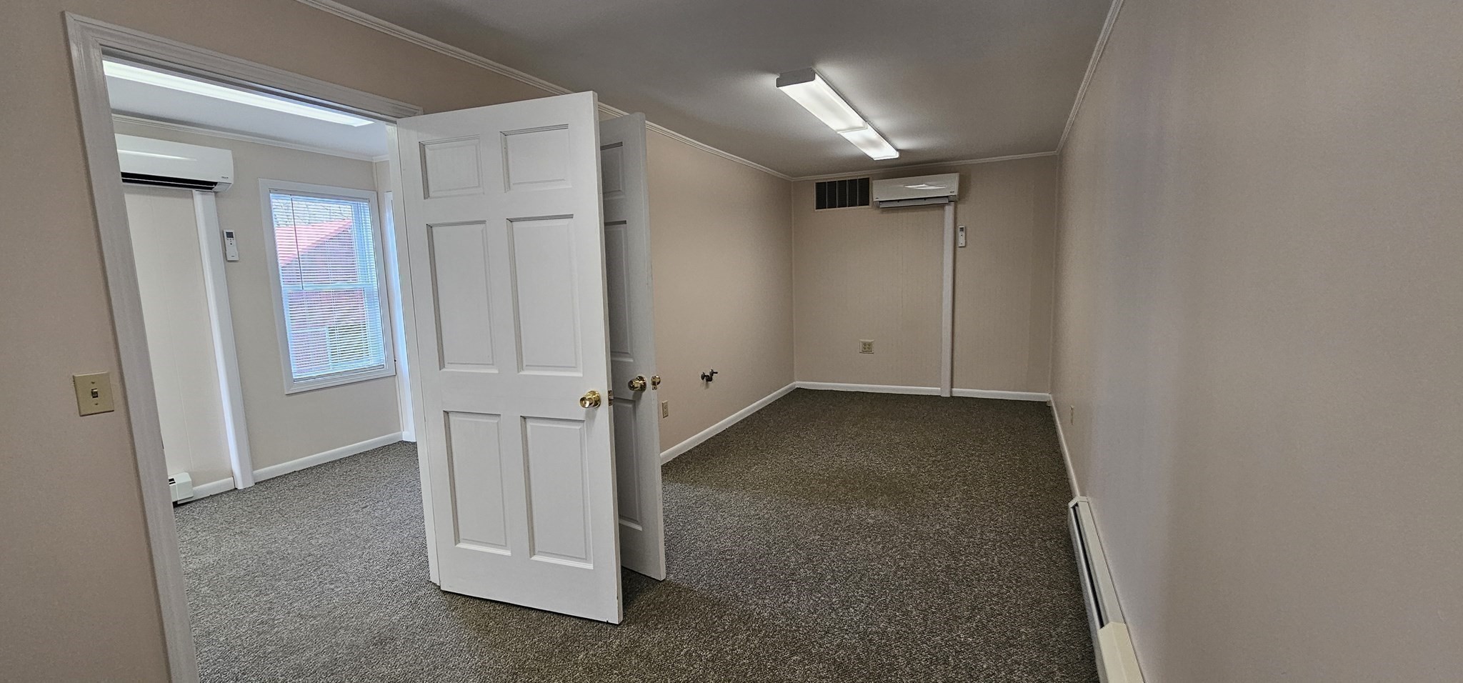 570 Newton St, South Hadley, MA 01075 - Image 13