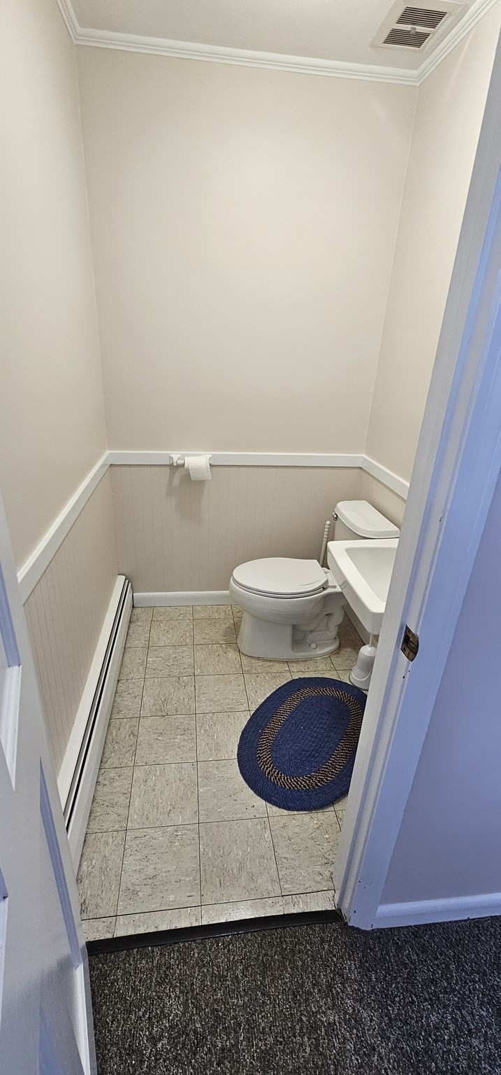 570 Newton St, South Hadley, MA 01075 - Image 14