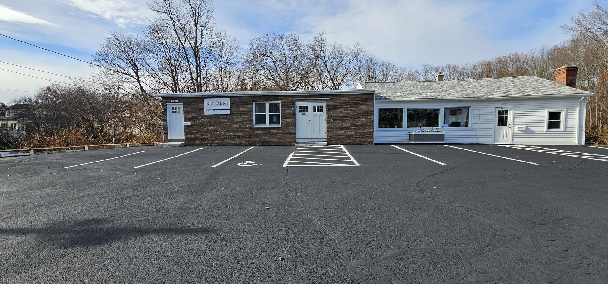 570 Newton St, South Hadley, MA 01075 - Image 3