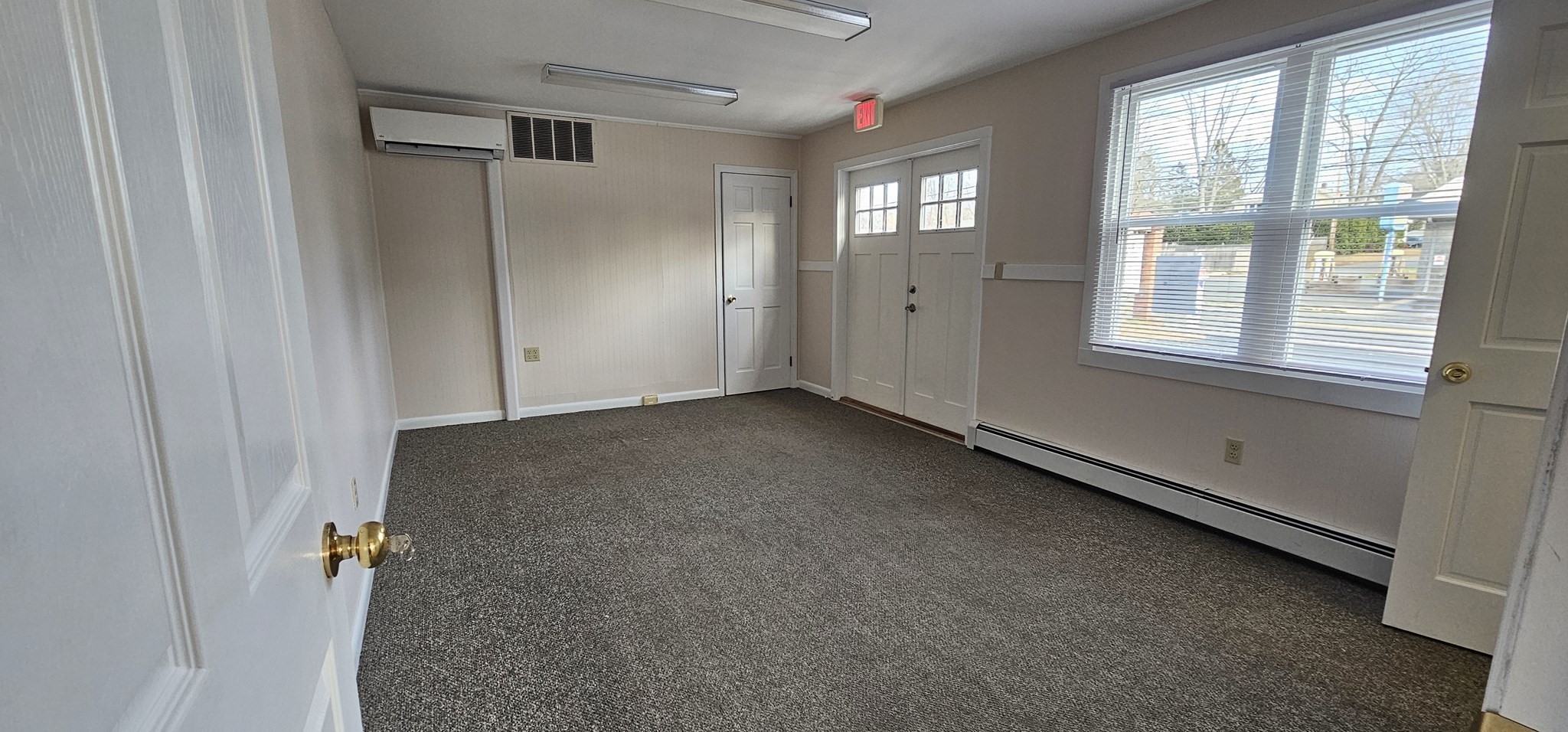 570 Newton St, South Hadley, MA 01075 - Image 6