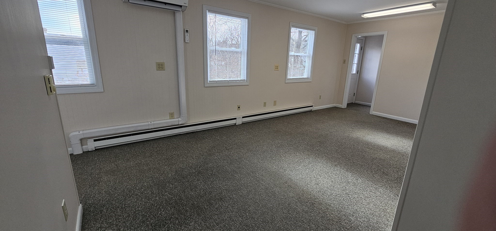 570 Newton St, South Hadley, MA 01075 - Image 8