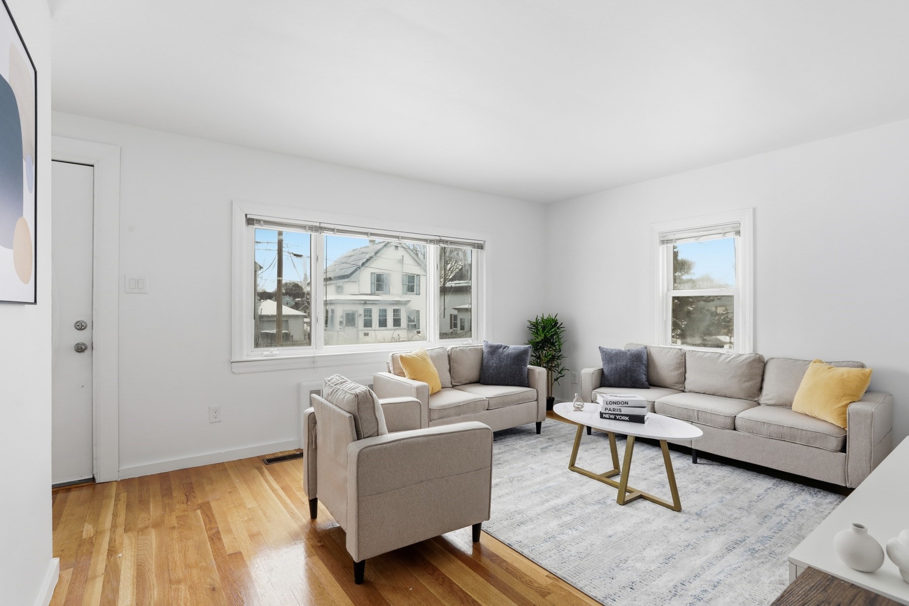 39 Phoebe Ave, Lowell, MA 01854 - Image 9