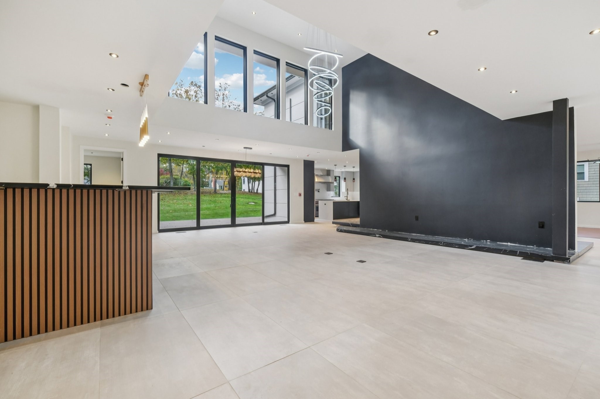 883 Greendale Ave, Needham, MA 02492 - Image 2