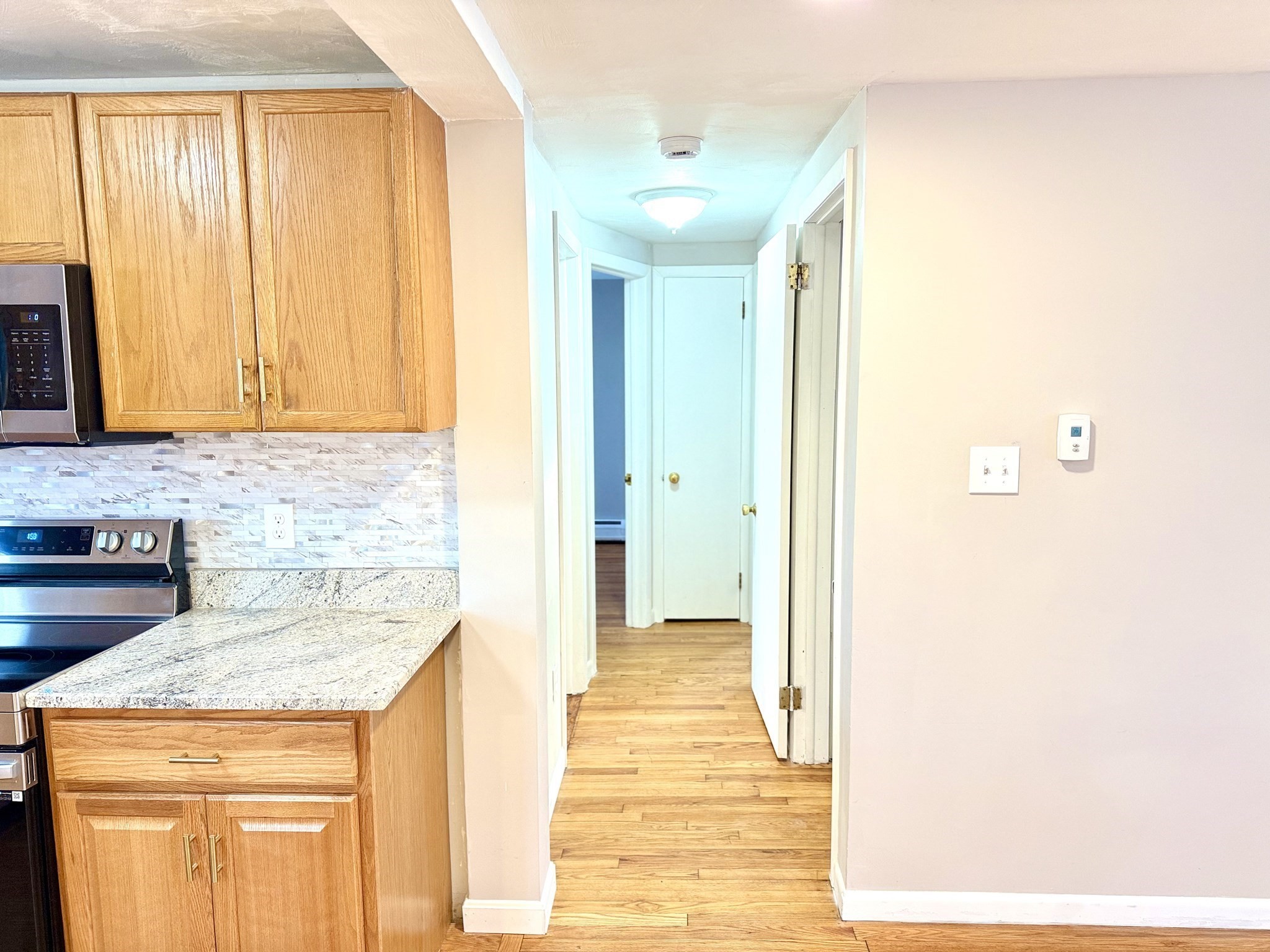 37 Plateau Cir, West Springfield, MA 01089 - Image 11