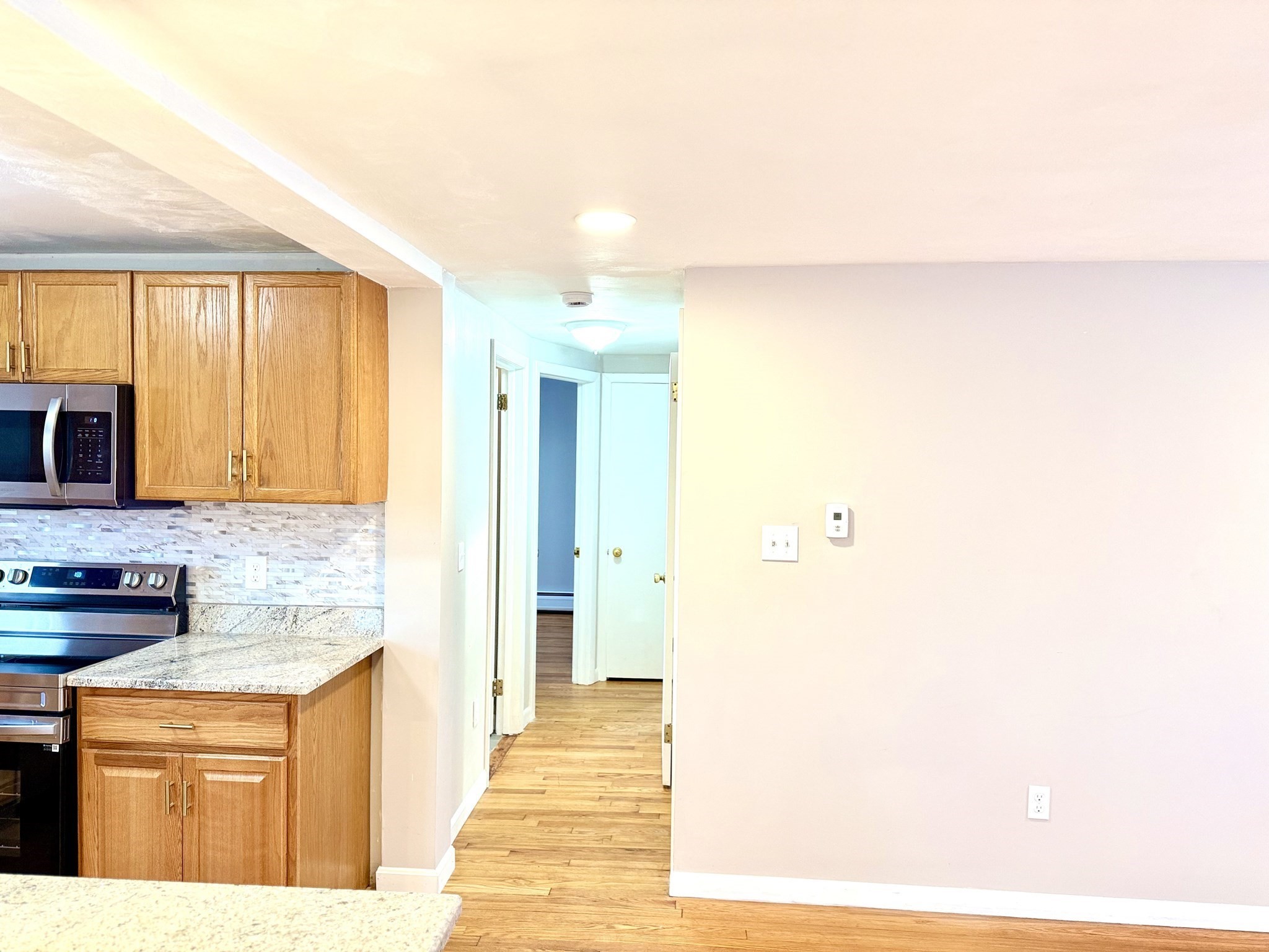 37 Plateau Cir, West Springfield, MA 01089 - Image 10