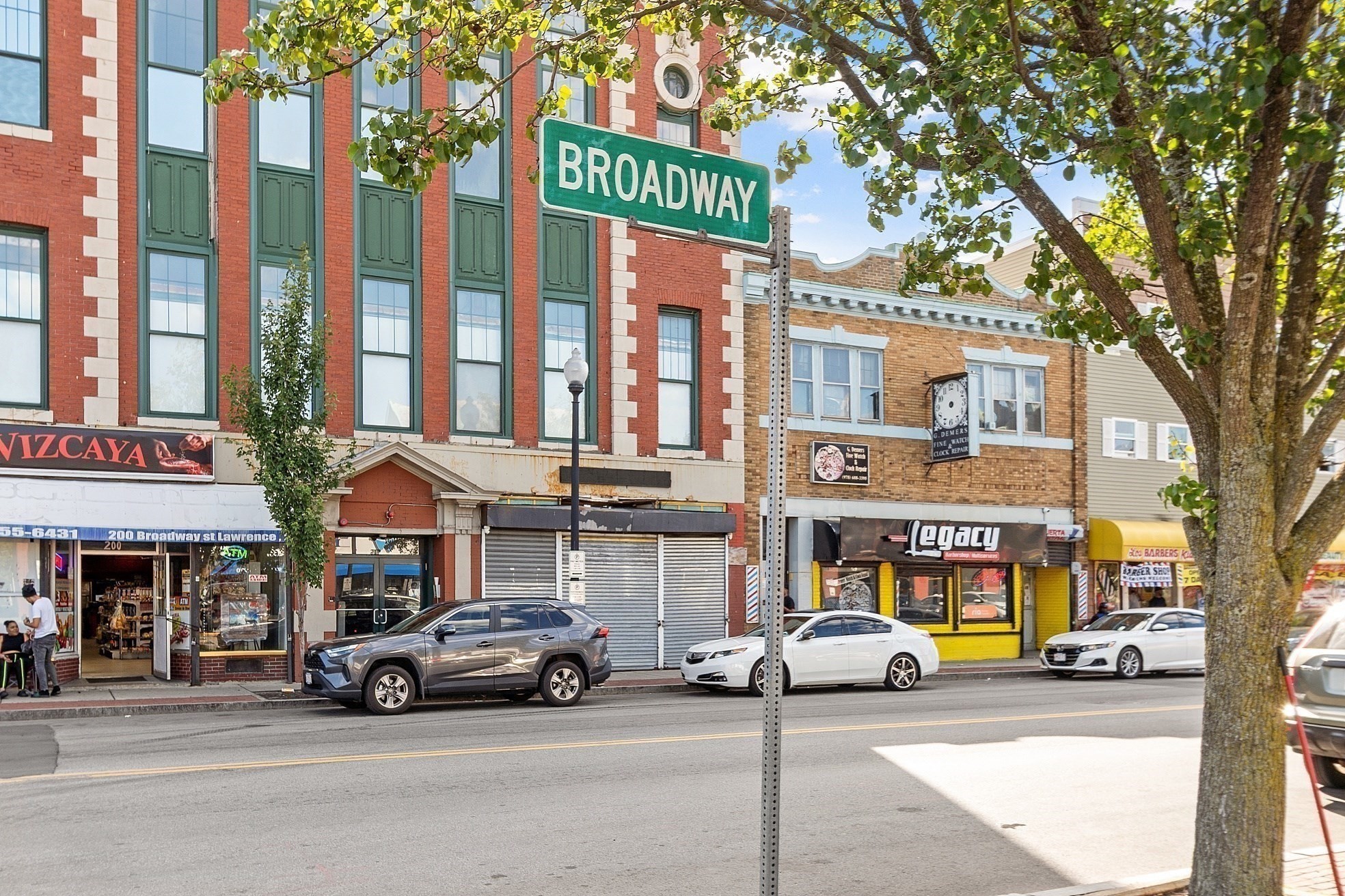 324 Broadway, Lawrence, MA 01841