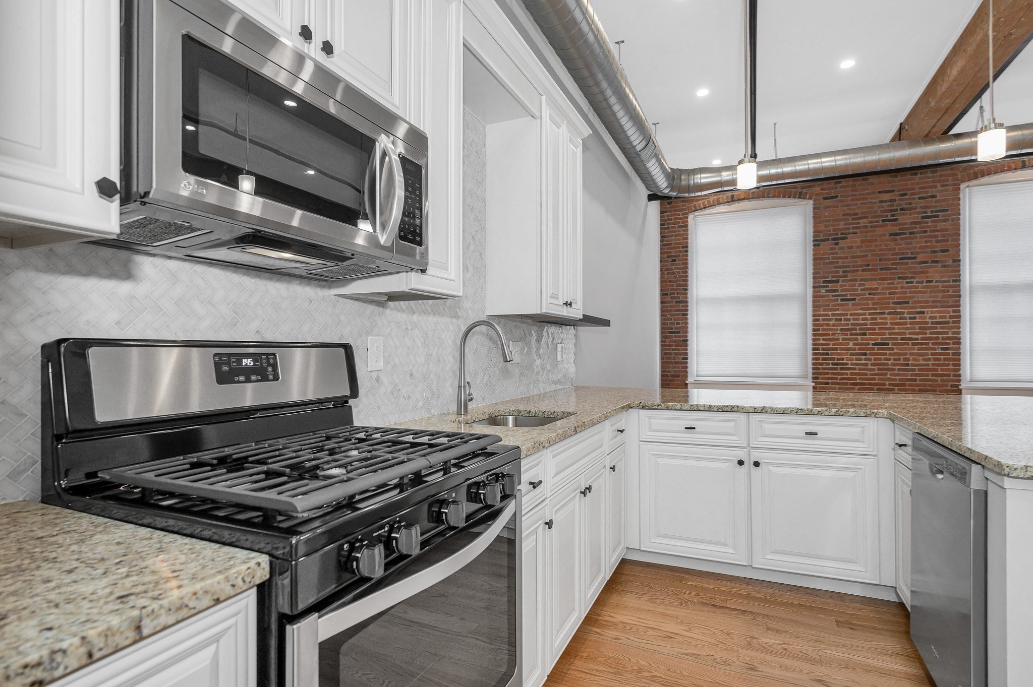 491 Dutton St Unit 320, Lowell, MA 01854 - Image 6