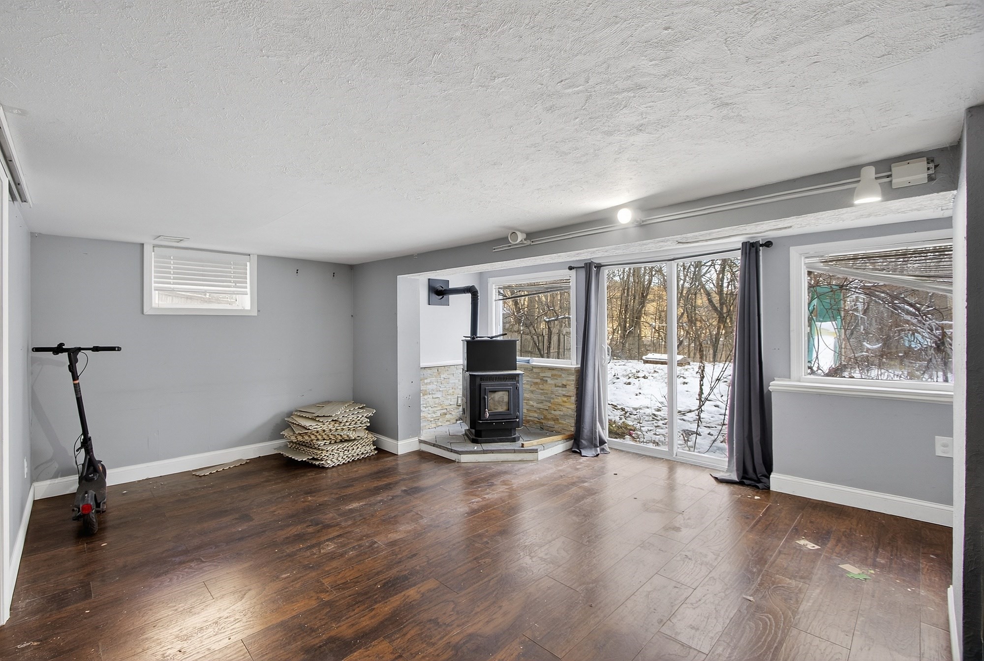 89 Goodale St, Haverhill, MA 01830 - Image 13