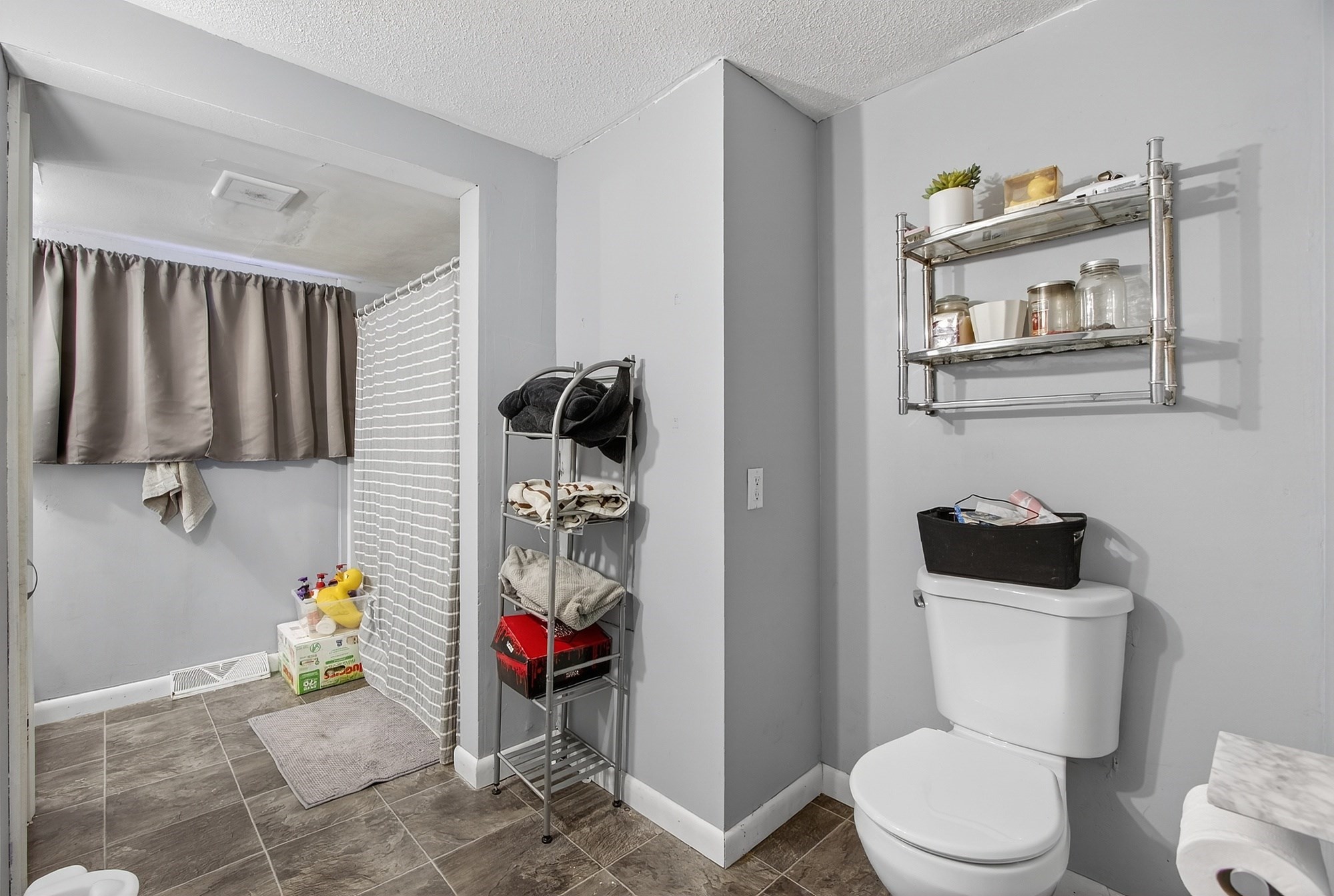 89 Goodale St, Haverhill, MA 01830 - Image 6