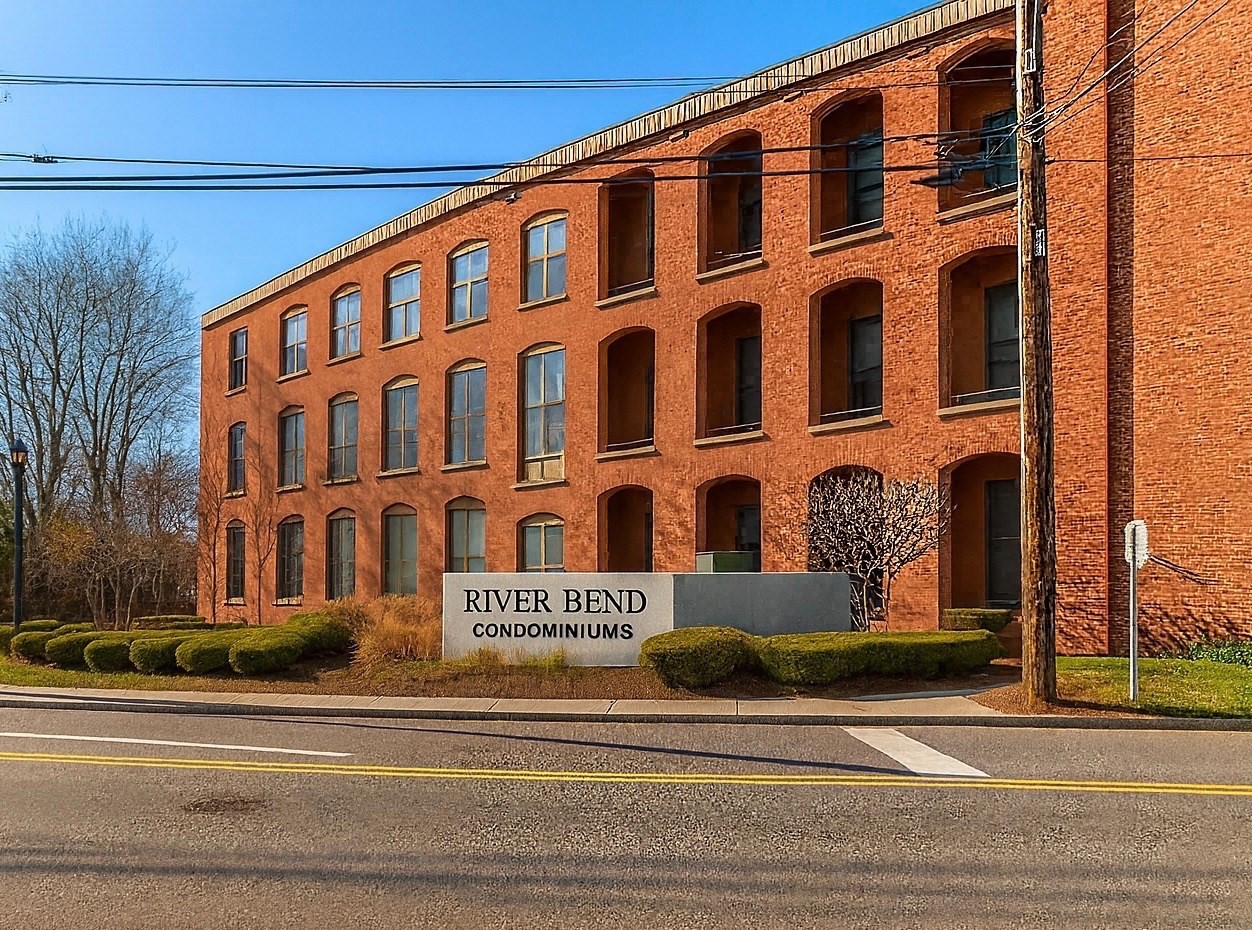 96 Old Colony Ave Unit 268, Taunton, MA 02718