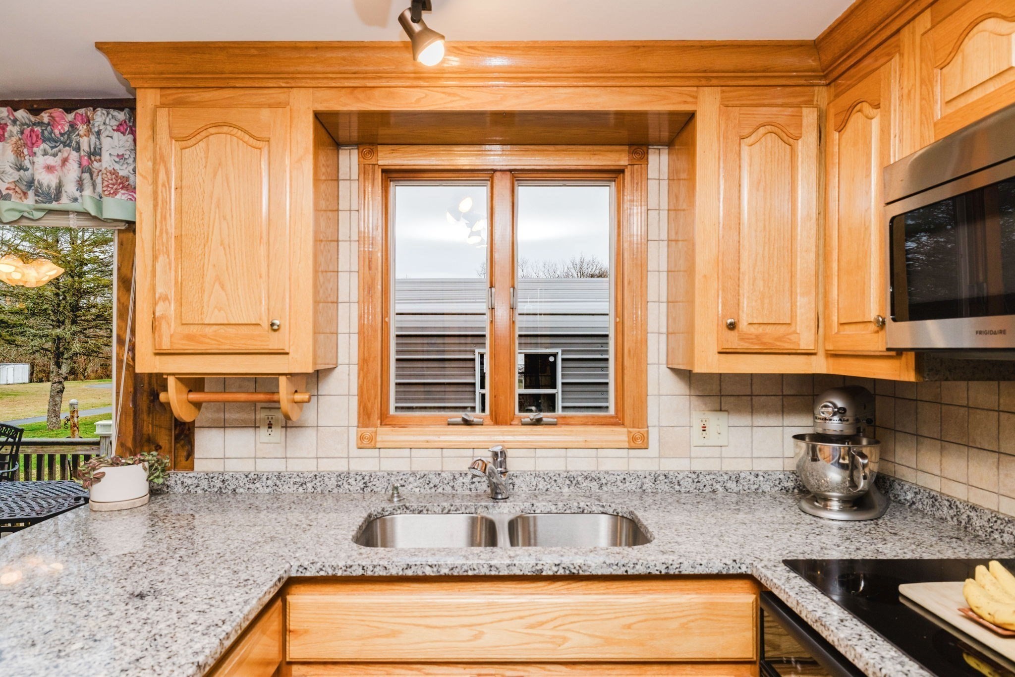 107 Walker, Swansea, MA 02777 - Image 11