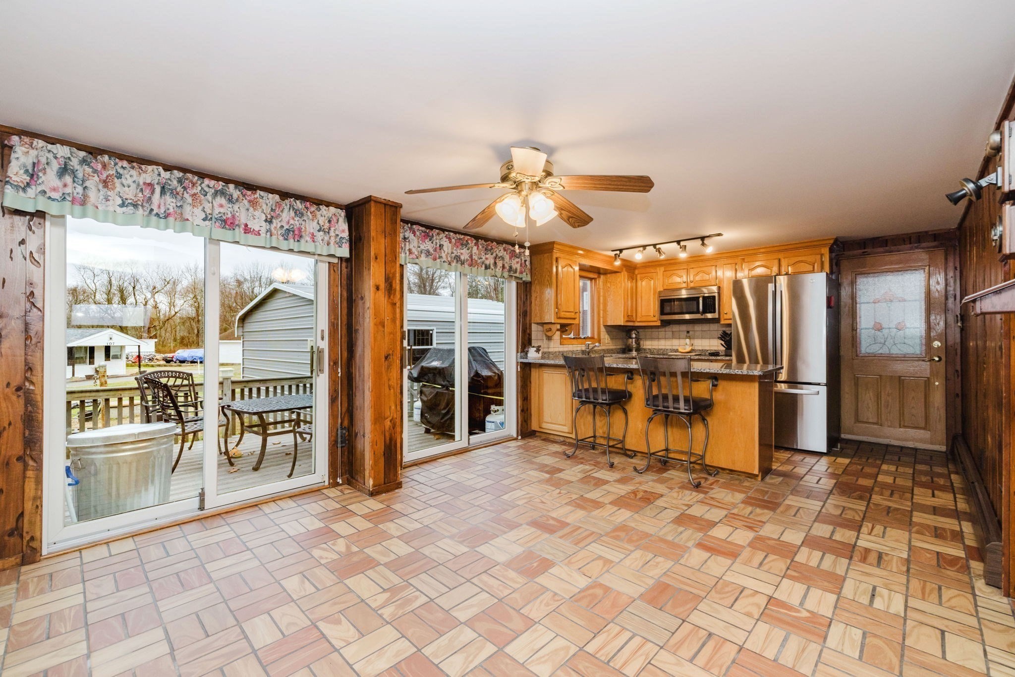 107 Walker, Swansea, MA 02777 - Image 12