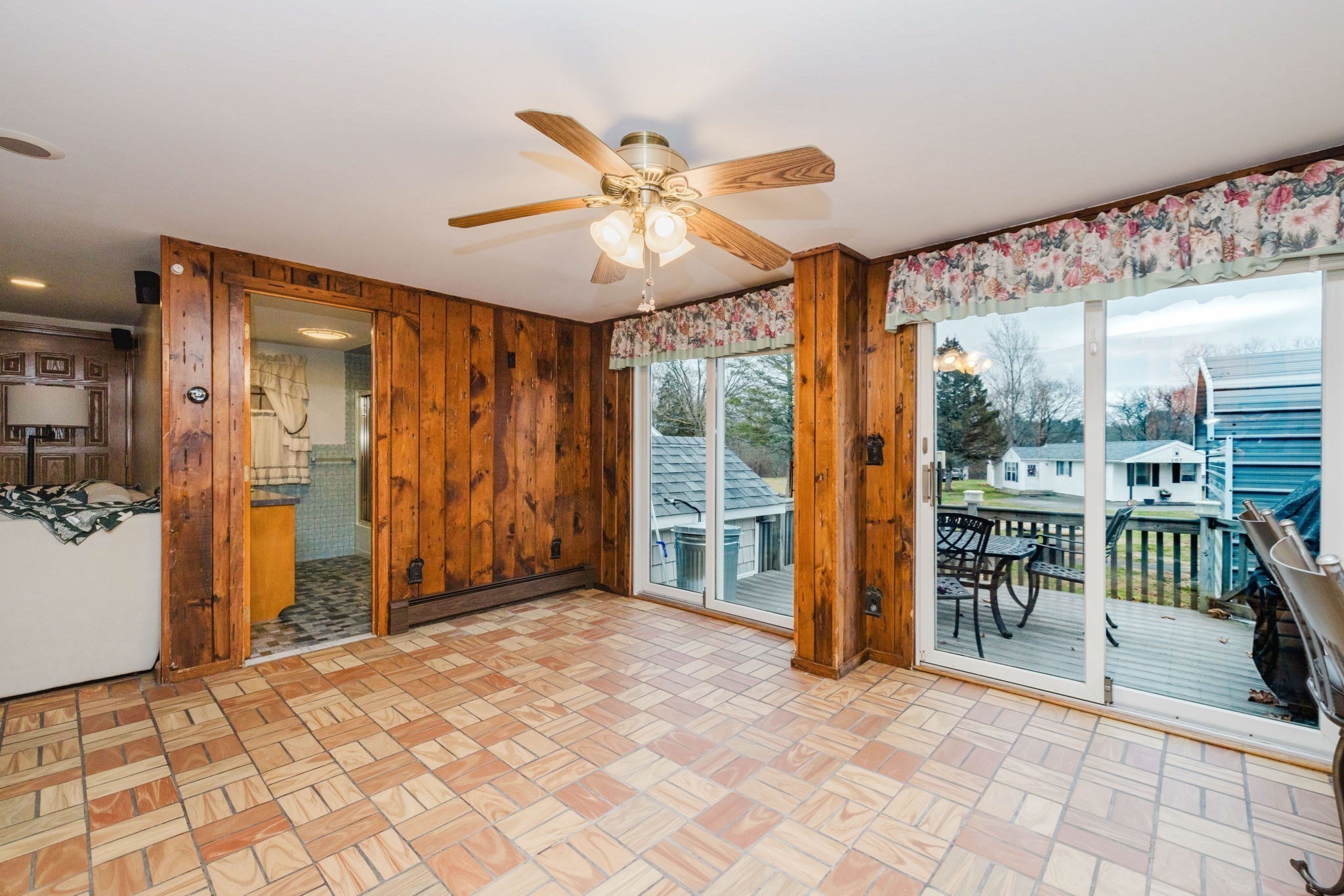 107 Walker, Swansea, MA 02777 - Image 13