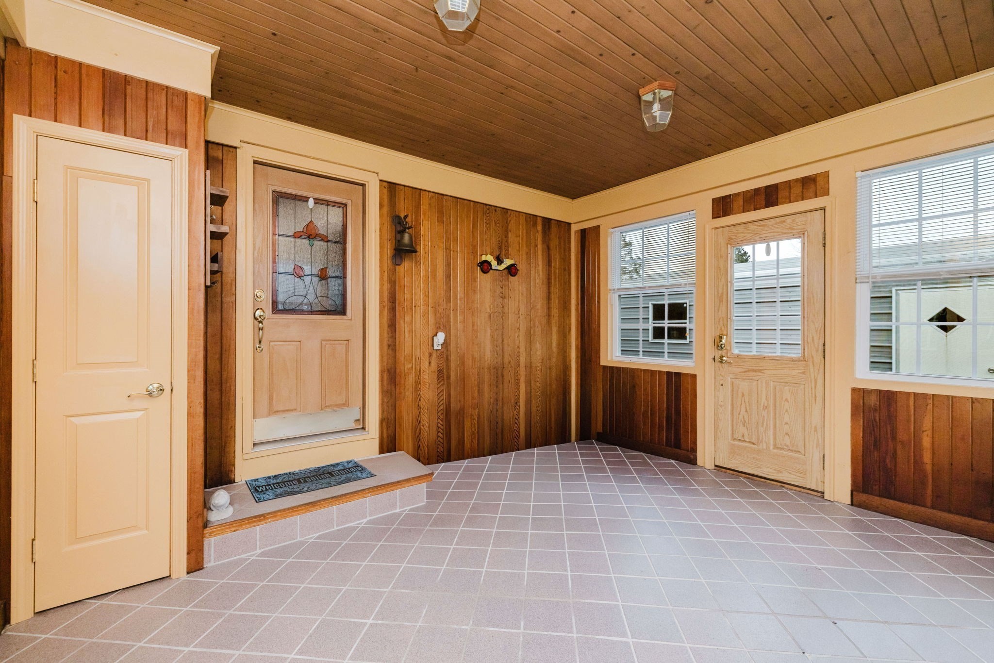 107 Walker, Swansea, MA 02777 - Image 3