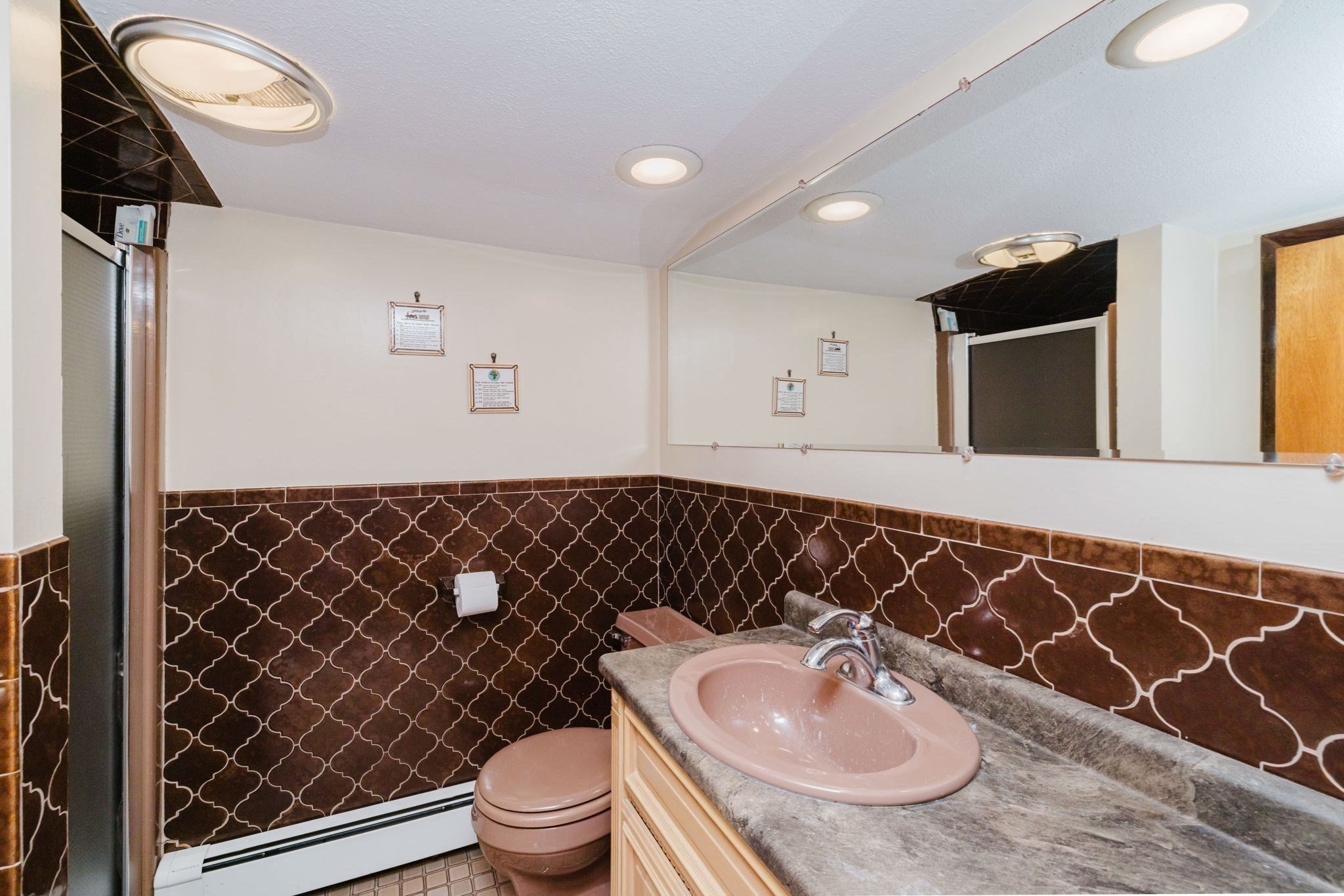 107 Walker, Swansea, MA 02777 - Image 21