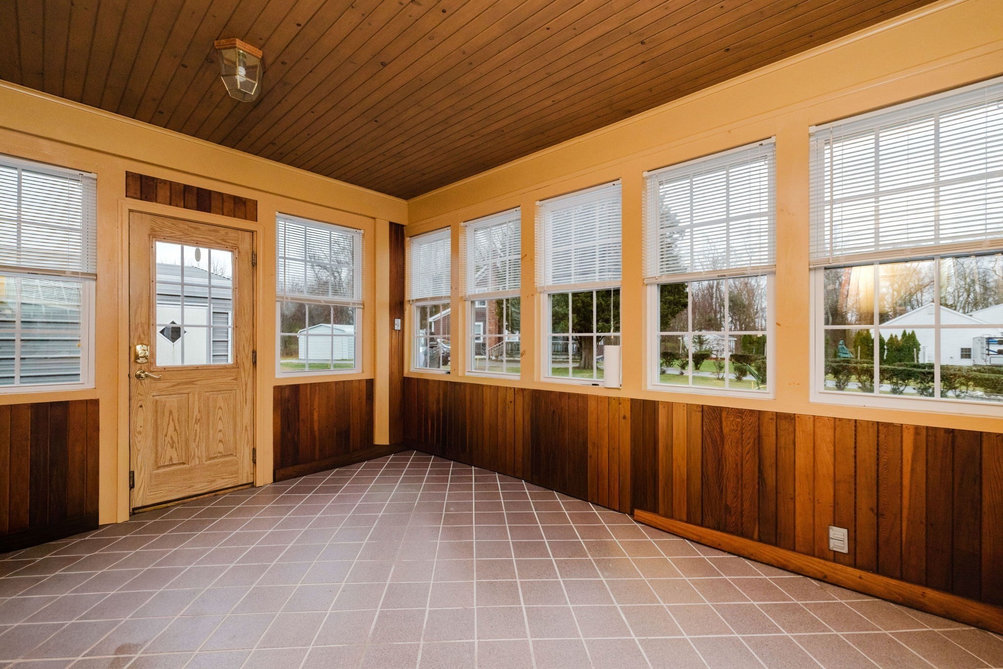 107 Walker, Swansea, MA 02777 - Image 4