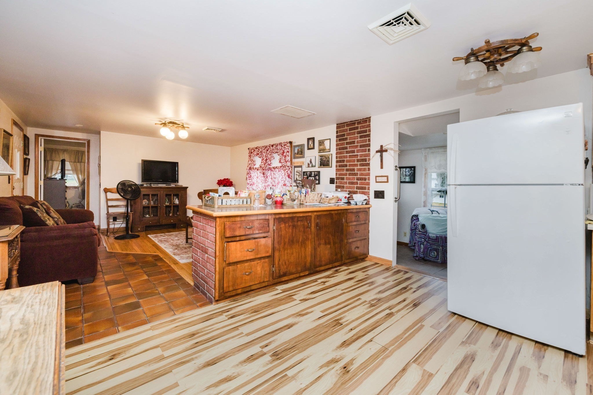 107 Walker, Swansea, MA 02777 - Image 8