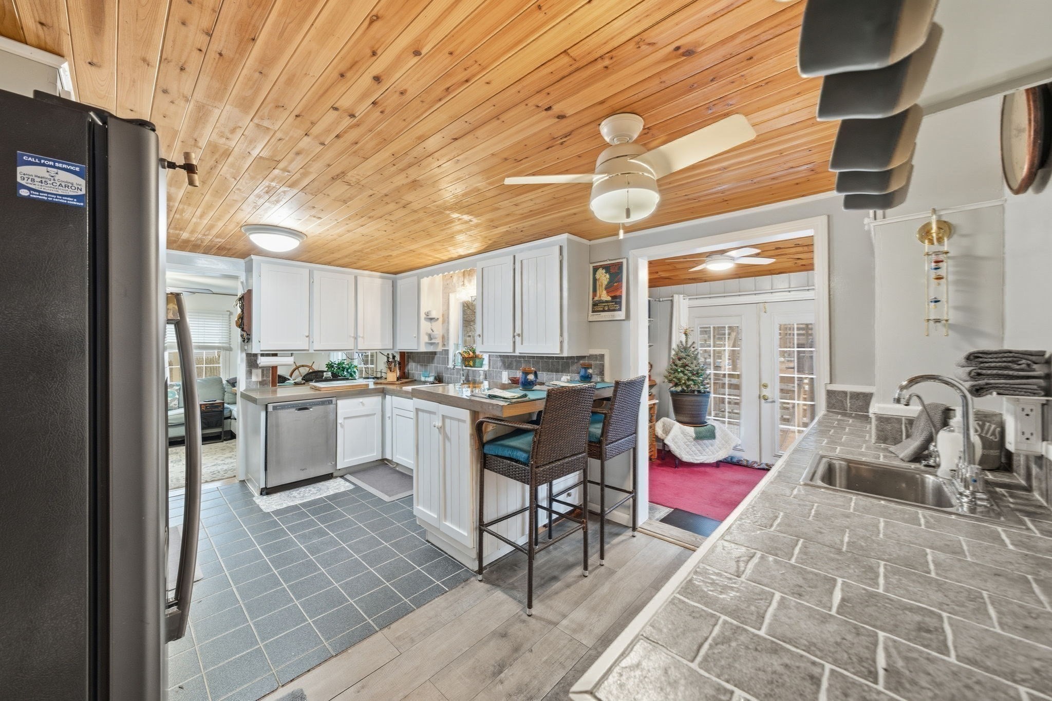 4 Laurel Street, Woburn, MA 01801 - Image 10