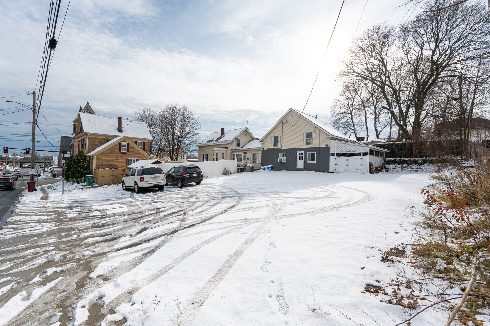 525 Chelmsford St, Lowell, MA 01851 - Image 37