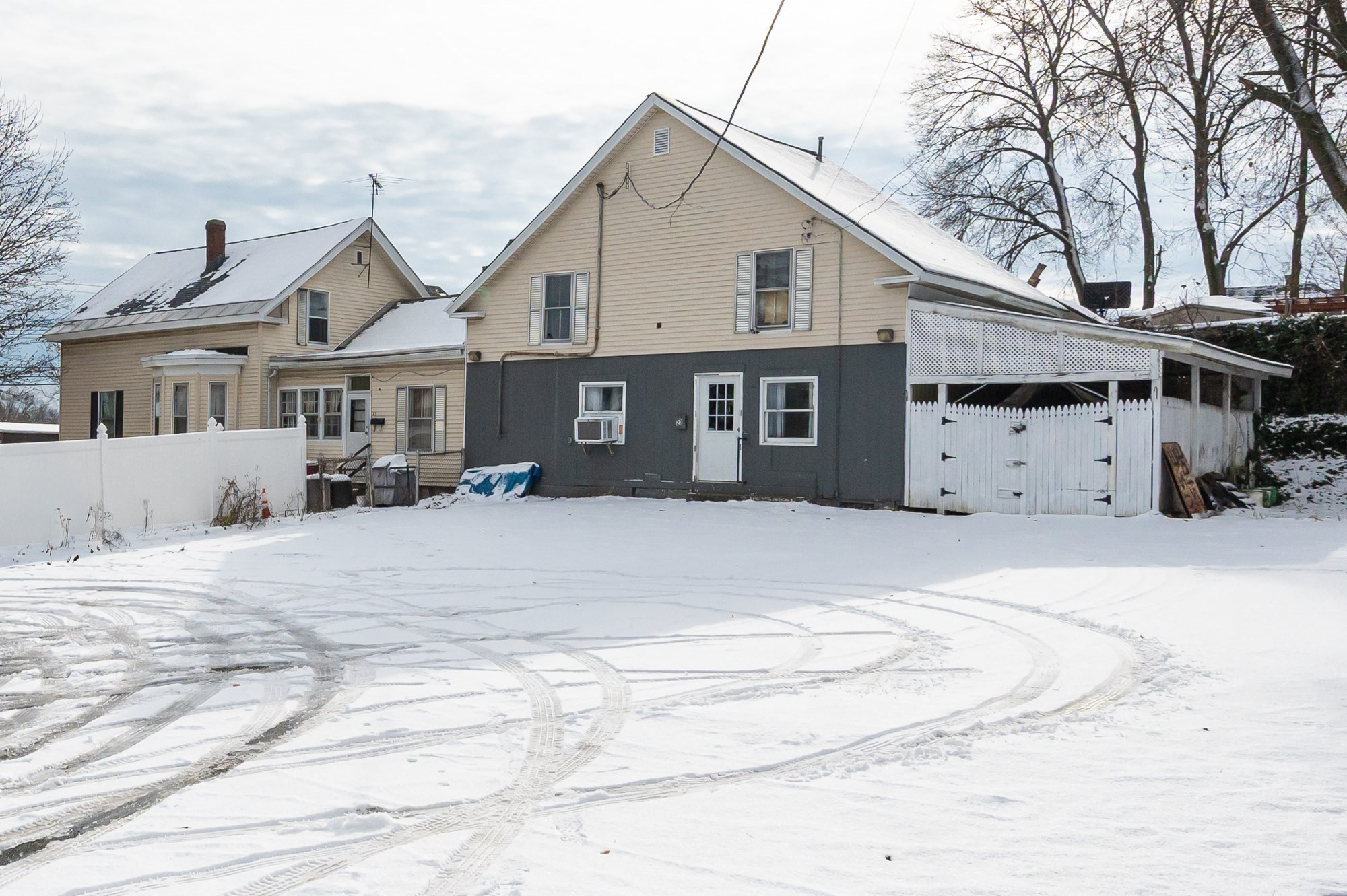 525 Chelmsford St, Lowell, MA 01851 - Image 38