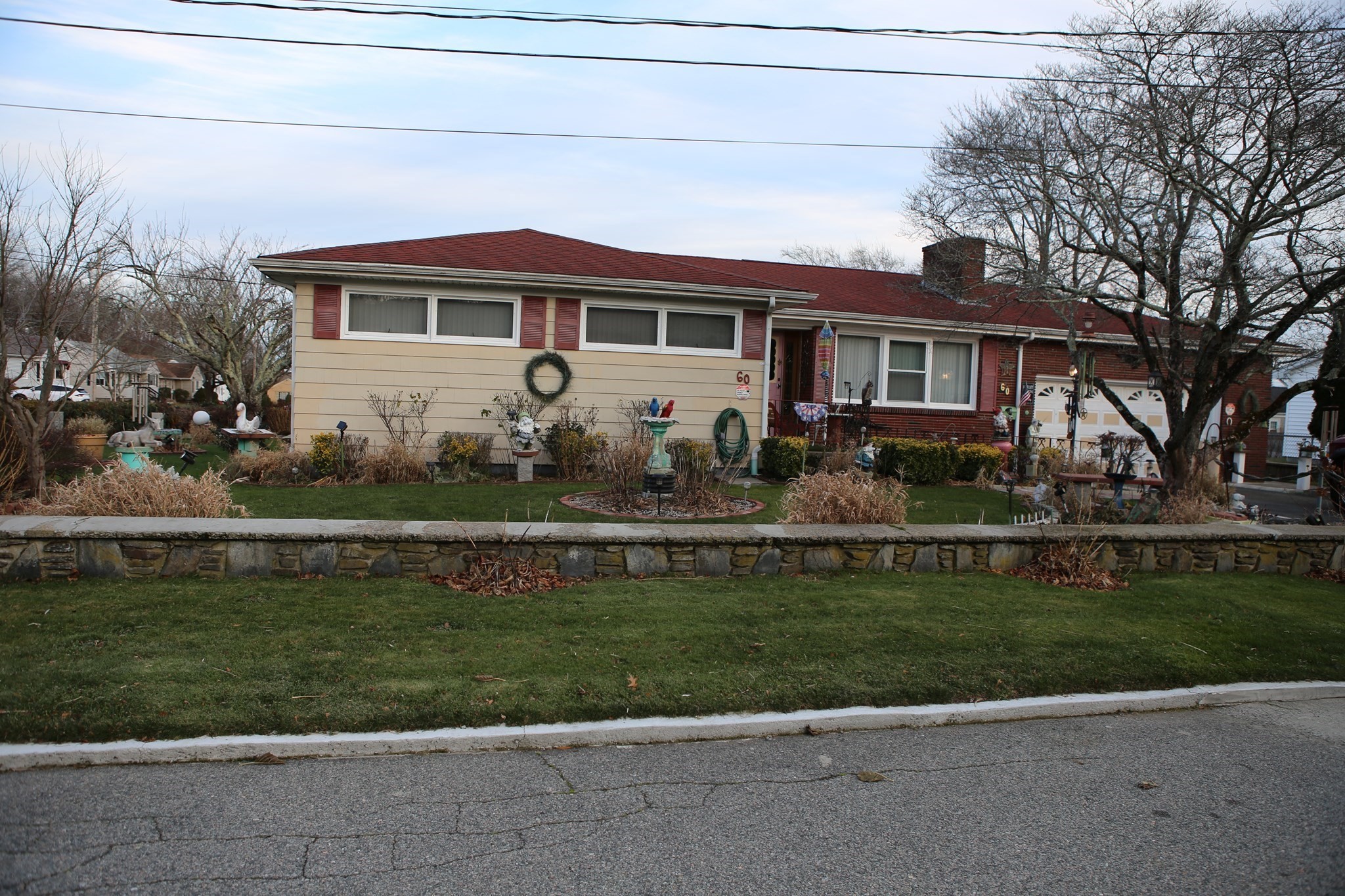 60 Aetna, Somerset, MA 02726