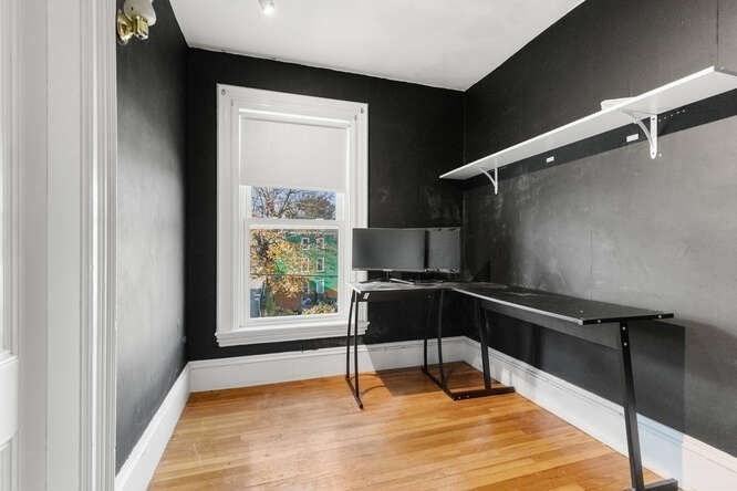 16 Hollingsworth St, Lynn, MA 01902 - Image 24