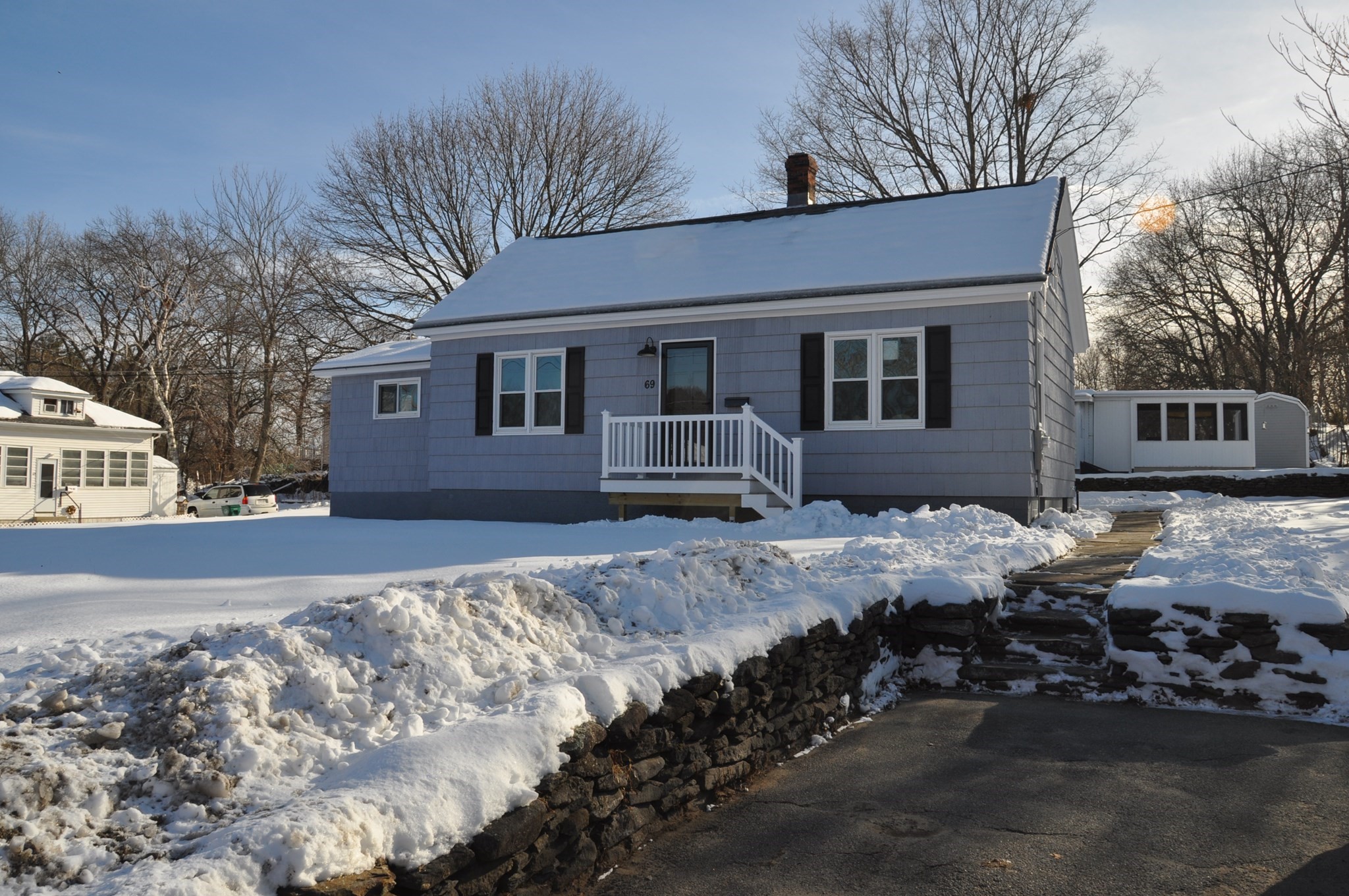 69 Jackson  Ave, Fitchburg, MA 01420
