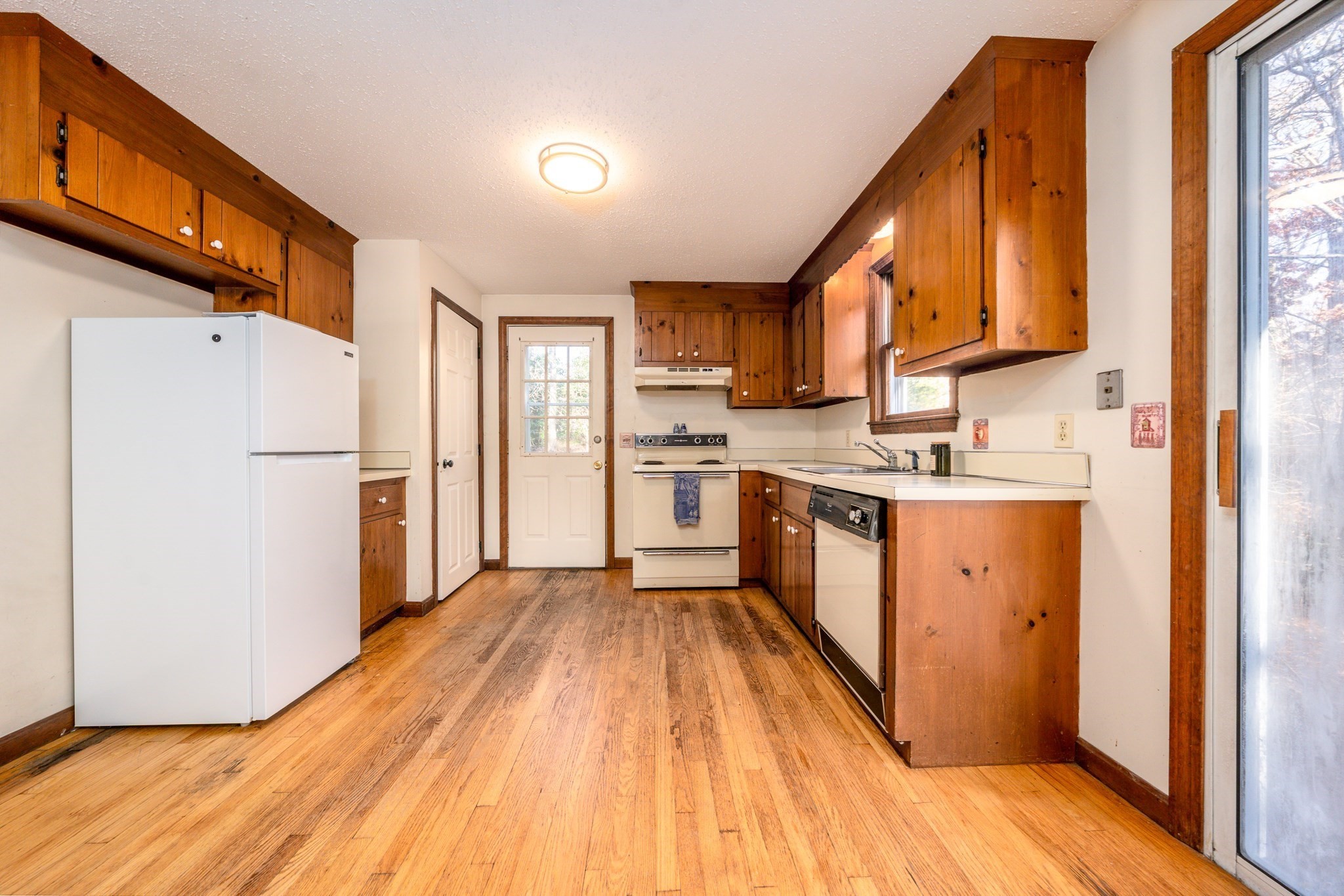 4 Lan Rd, Sandwich, MA 02563 - Image 5