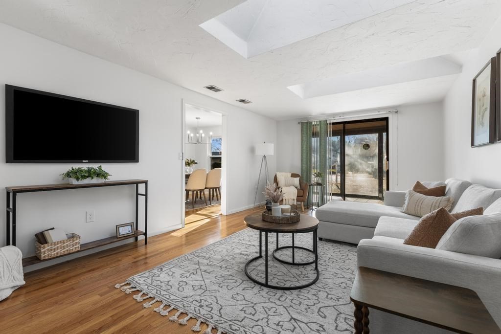 51 Himoor Cir, Randolph, MA 02368 - Image 11